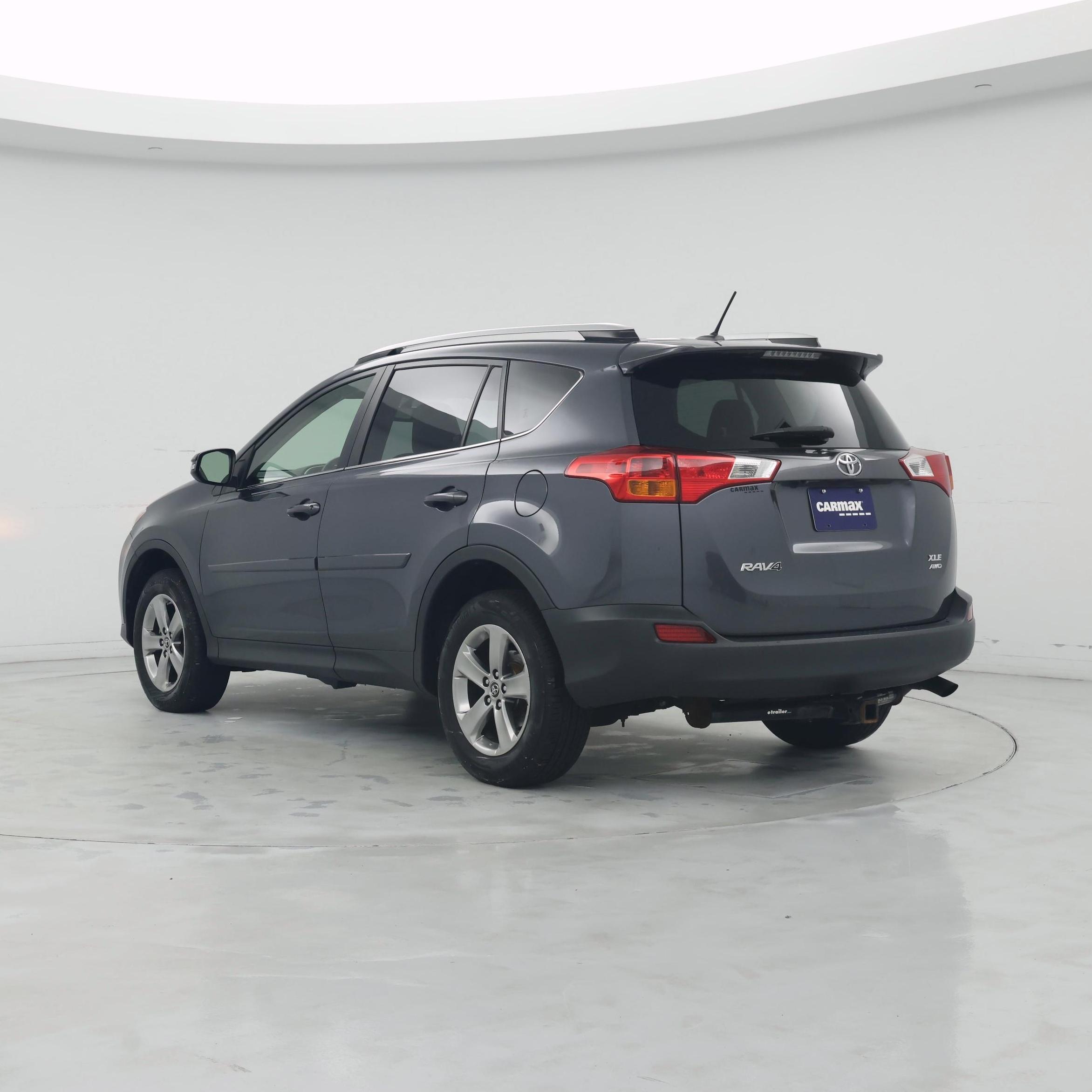Thumbnail: 2015 Toyota RAV4 - 2