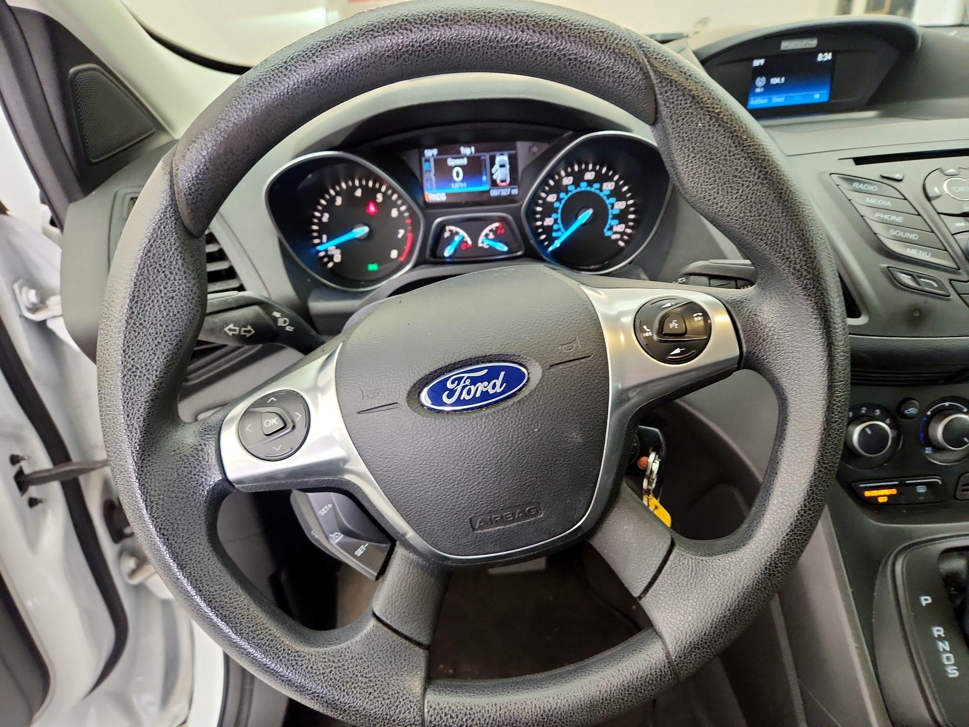 Thumbnail: 2016 Ford Escape - 10