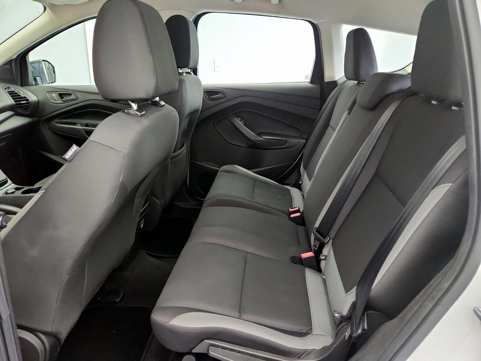 Thumbnail: 2016 Ford Escape - 19