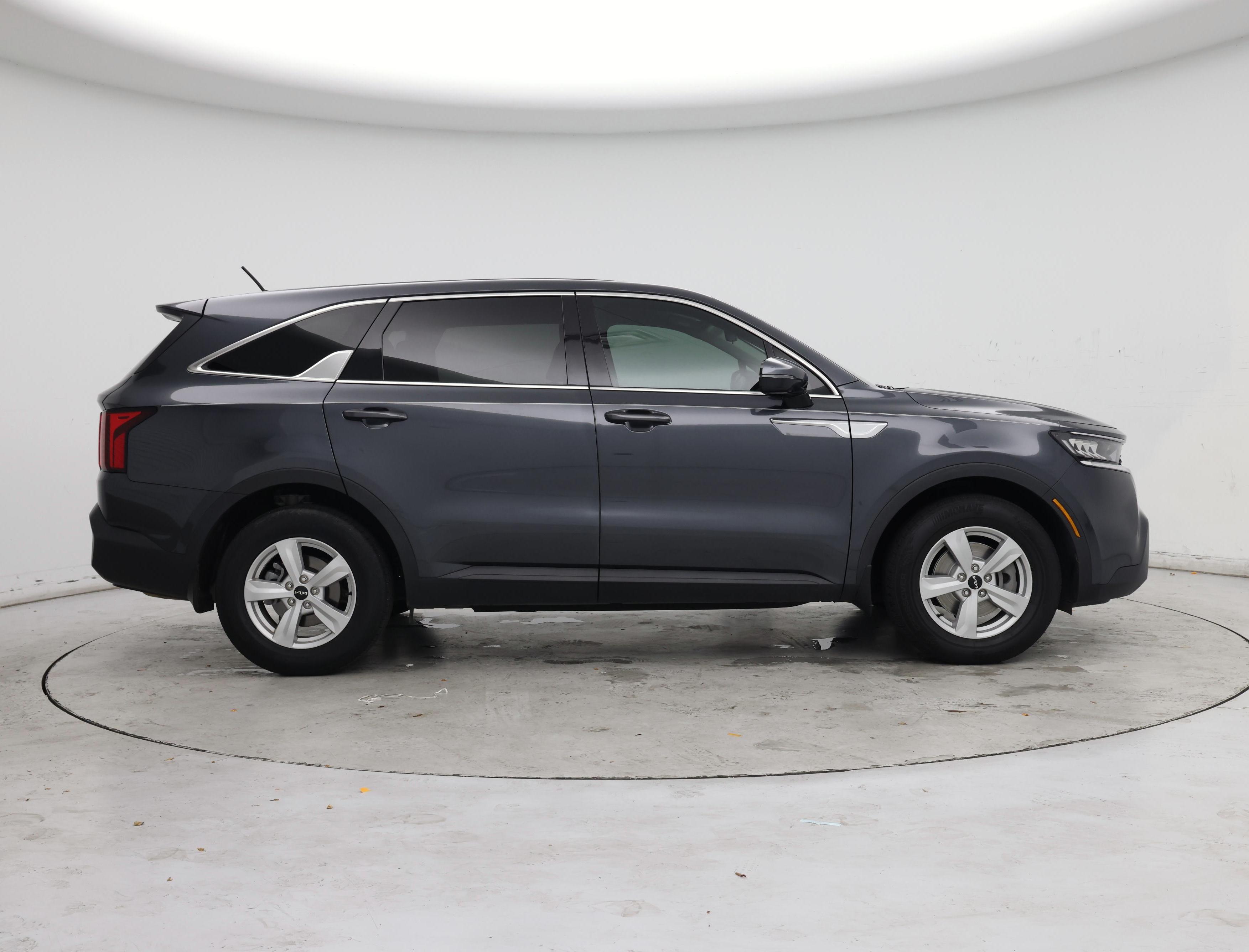 Thumbnail: 2022 Kia Sorento - 7