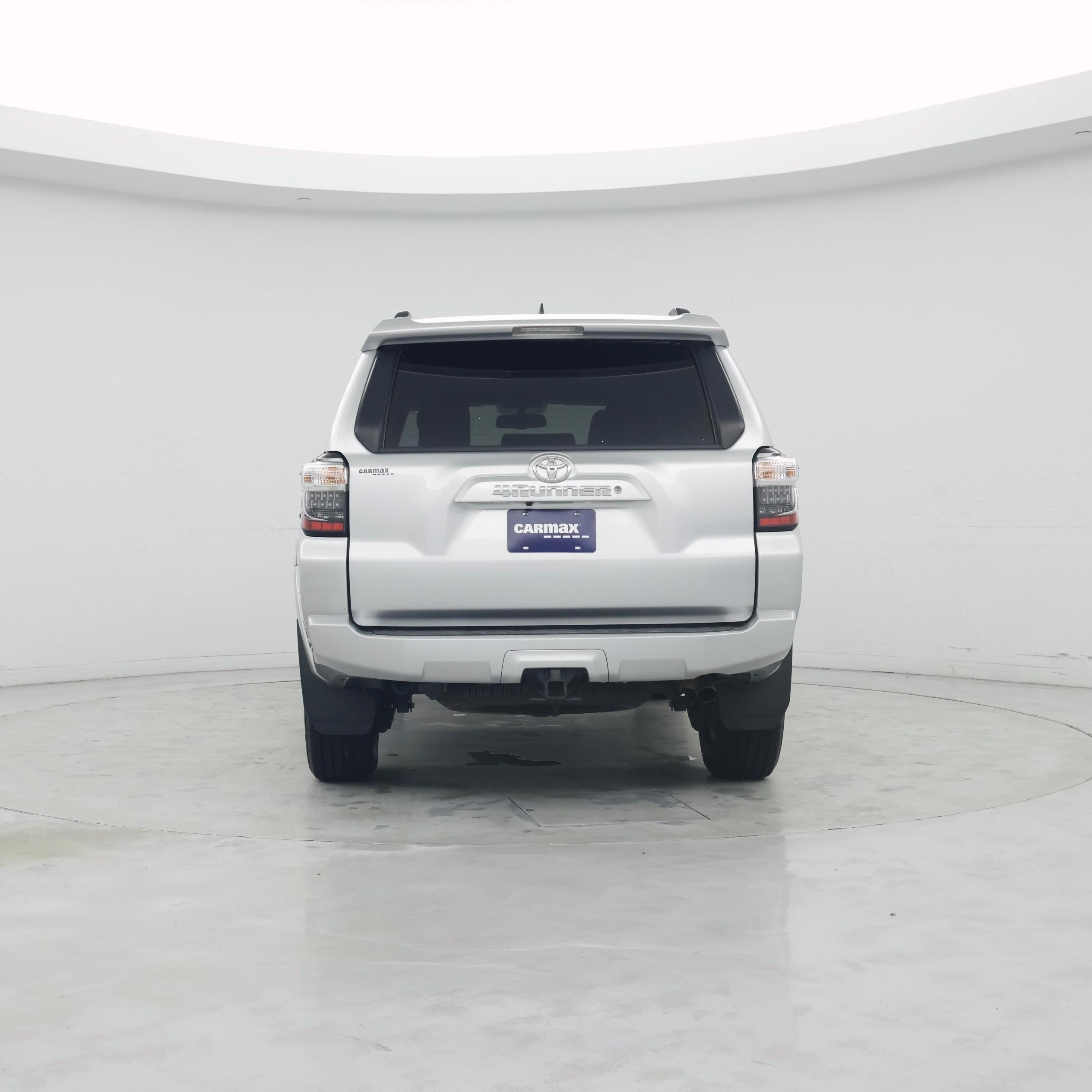 Thumbnail: 2019 Toyota 4Runner - 6
