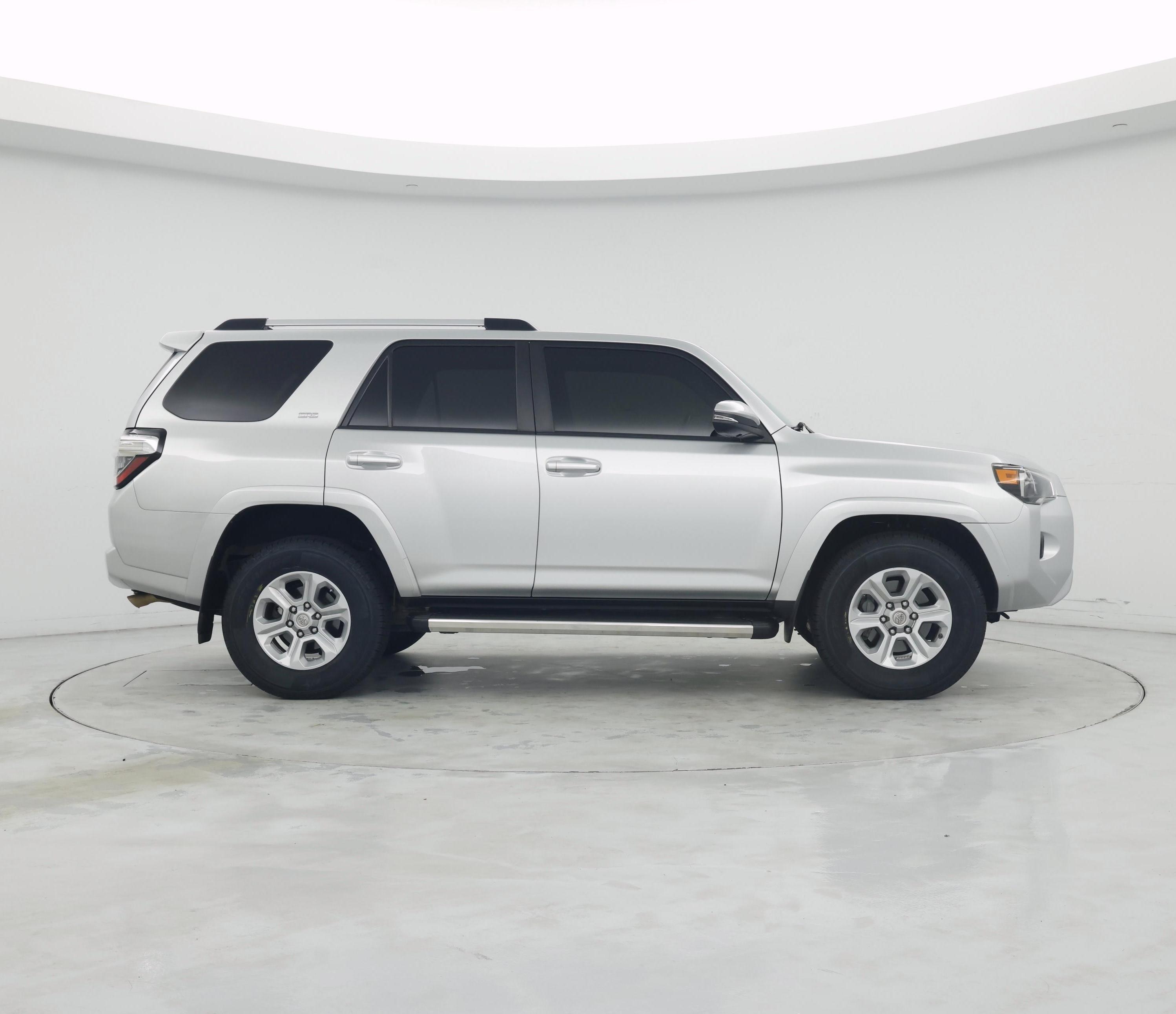 Thumbnail: 2019 Toyota 4Runner - 7