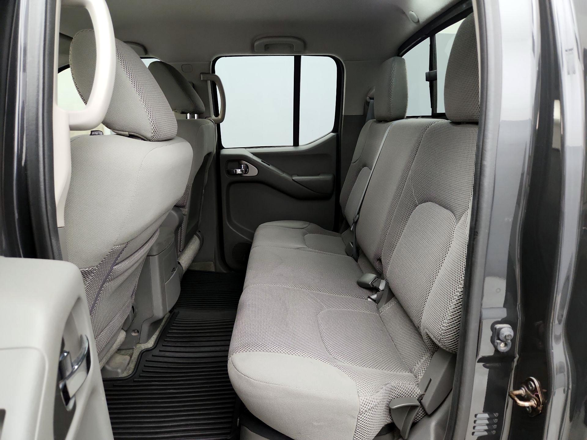 Thumbnail: 2014 Nissan Frontier - 19
