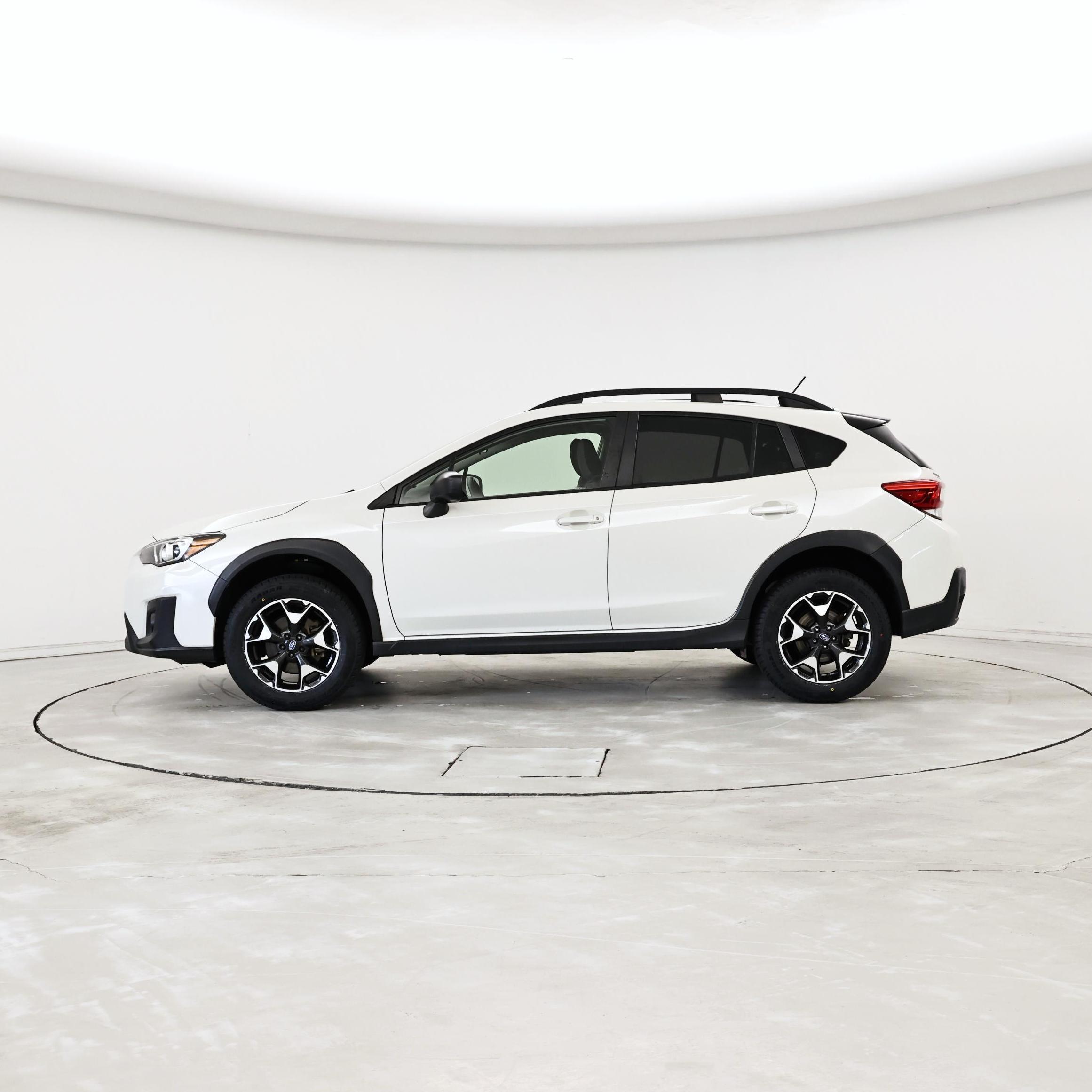 Thumbnail: 2019 Subaru Crosstrek - 3