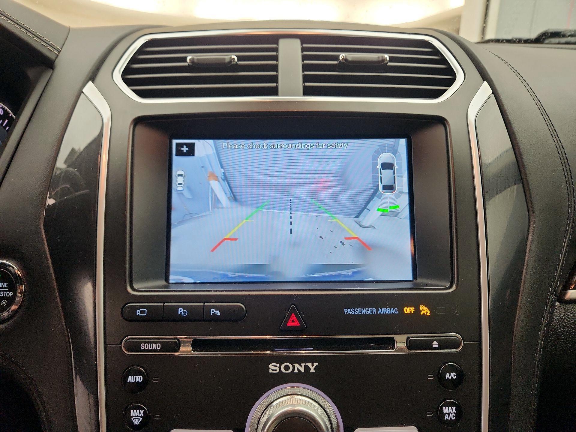 Thumbnail: 2017 Ford Explorer - 15