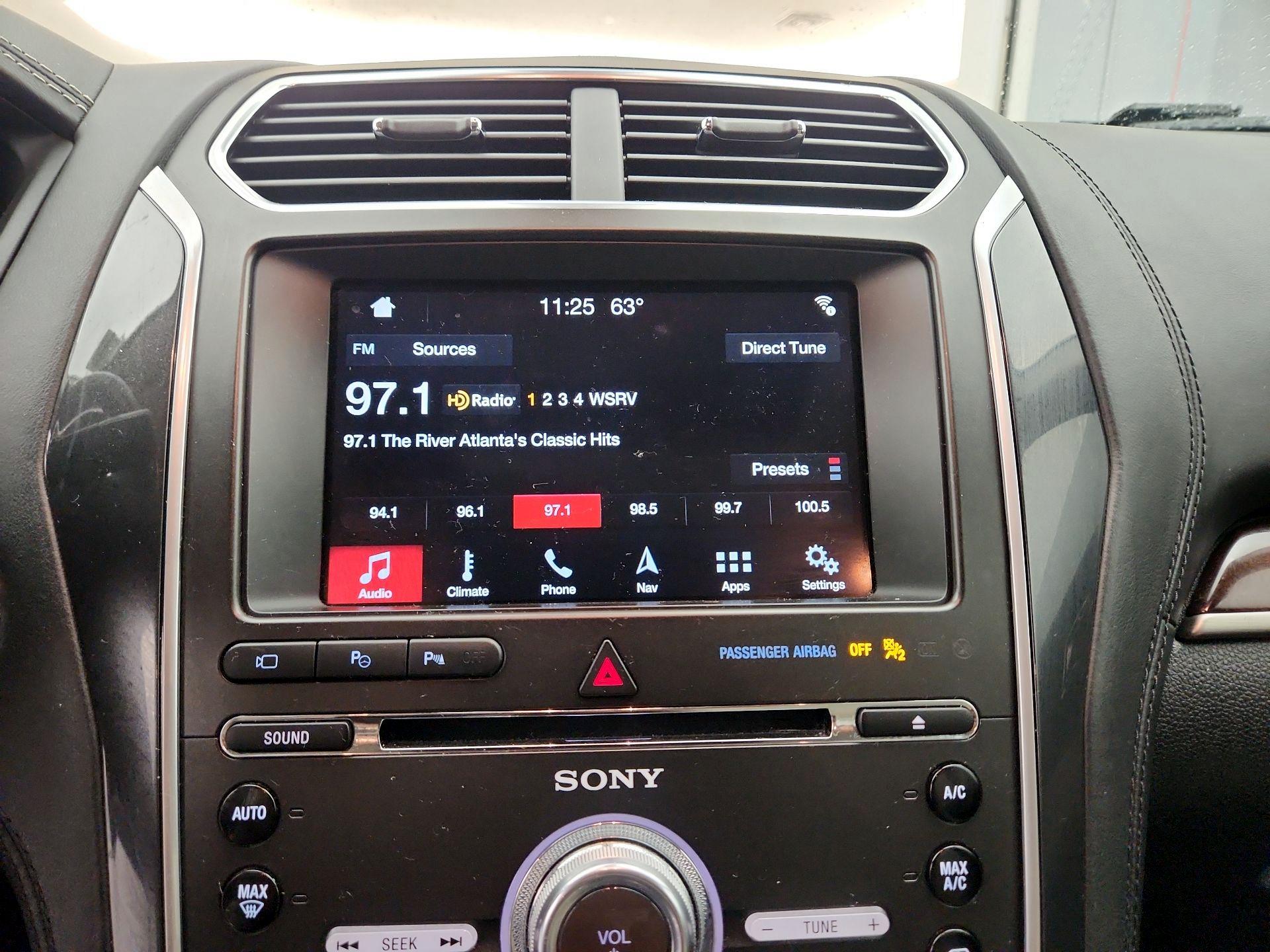 Thumbnail: 2017 Ford Explorer - 16