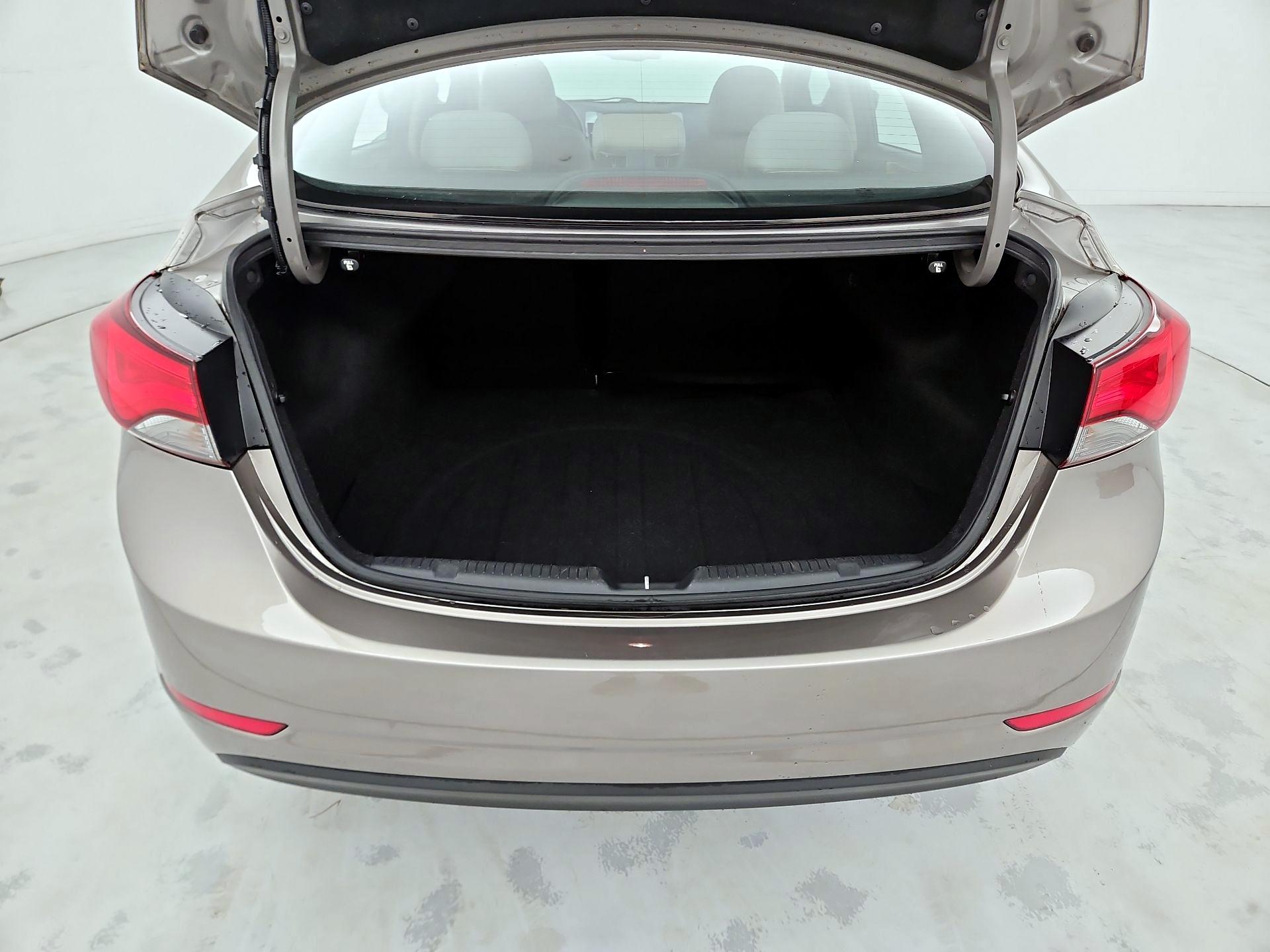 Thumbnail: 2014 Hyundai Elantra - 20