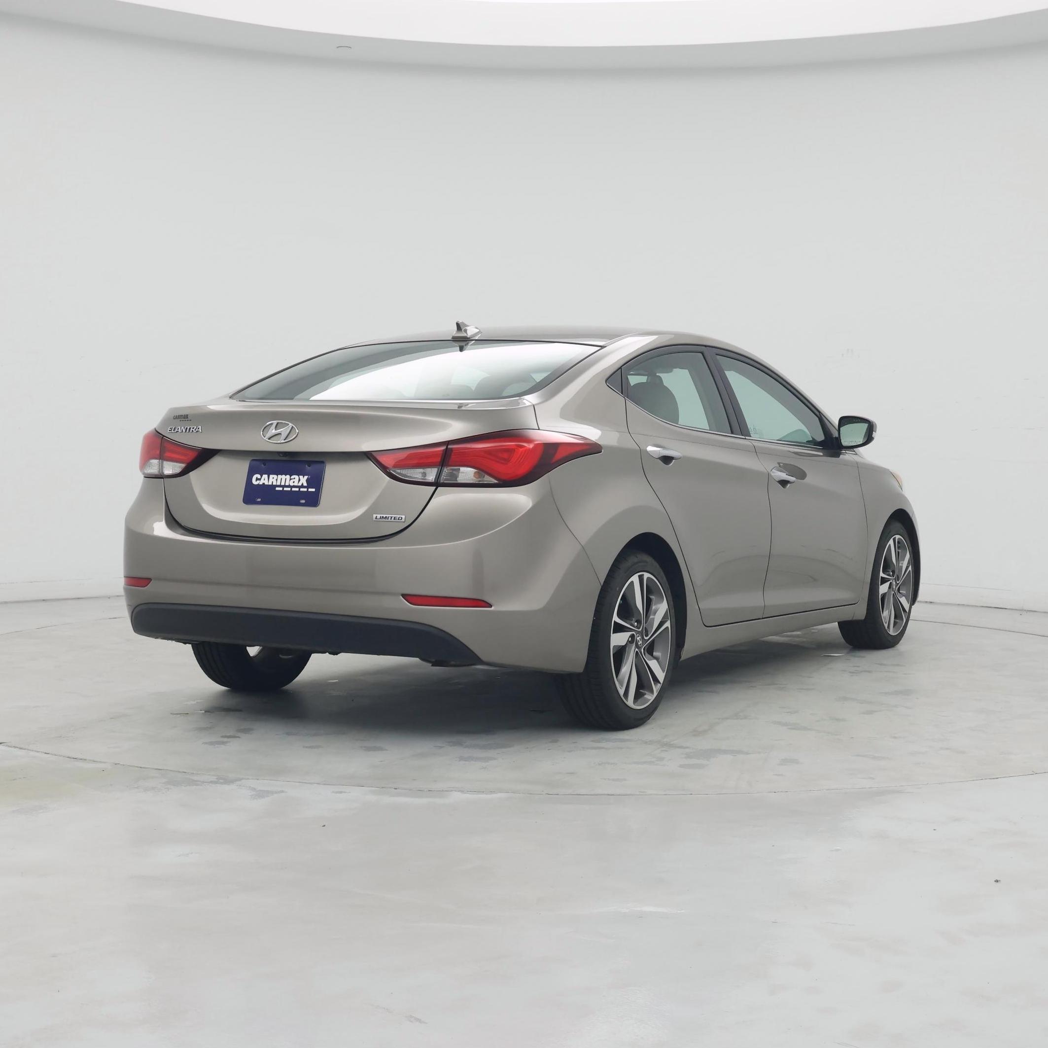 Thumbnail: 2014 Hyundai Elantra - 8