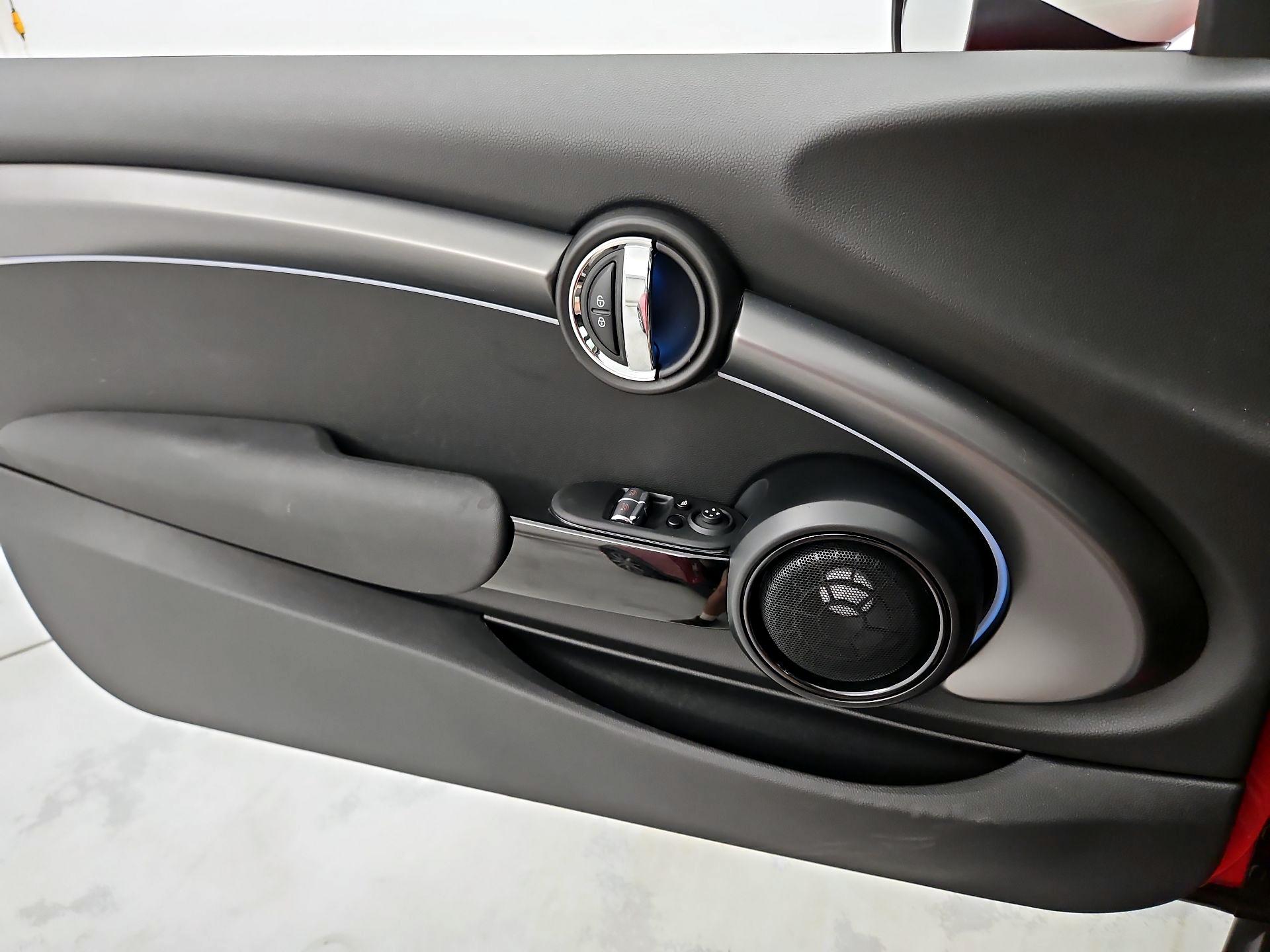 Thumbnail: 2023 MINI Cooper Hardtop - 12