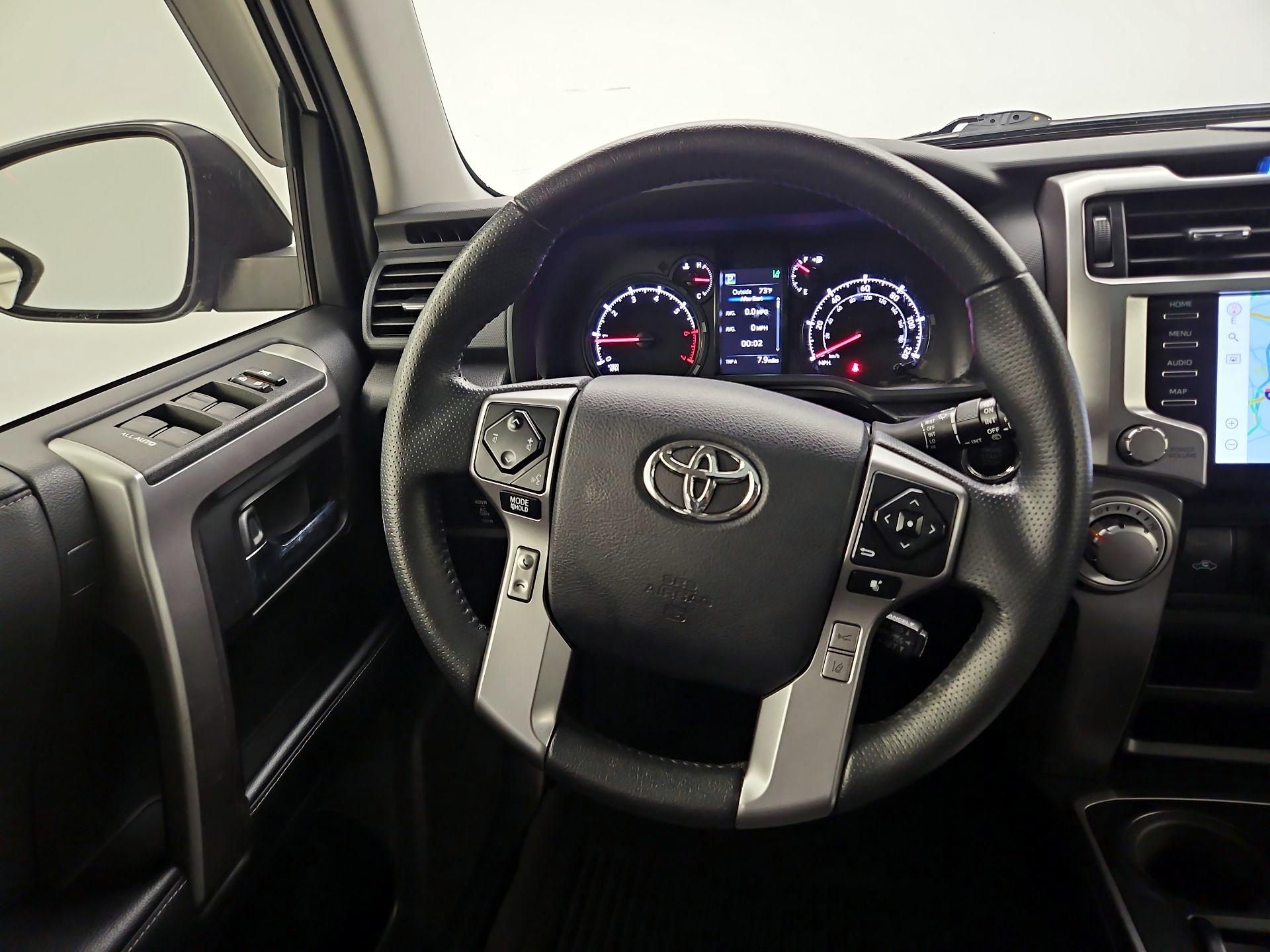 Thumbnail: 2021 Toyota 4Runner - 10