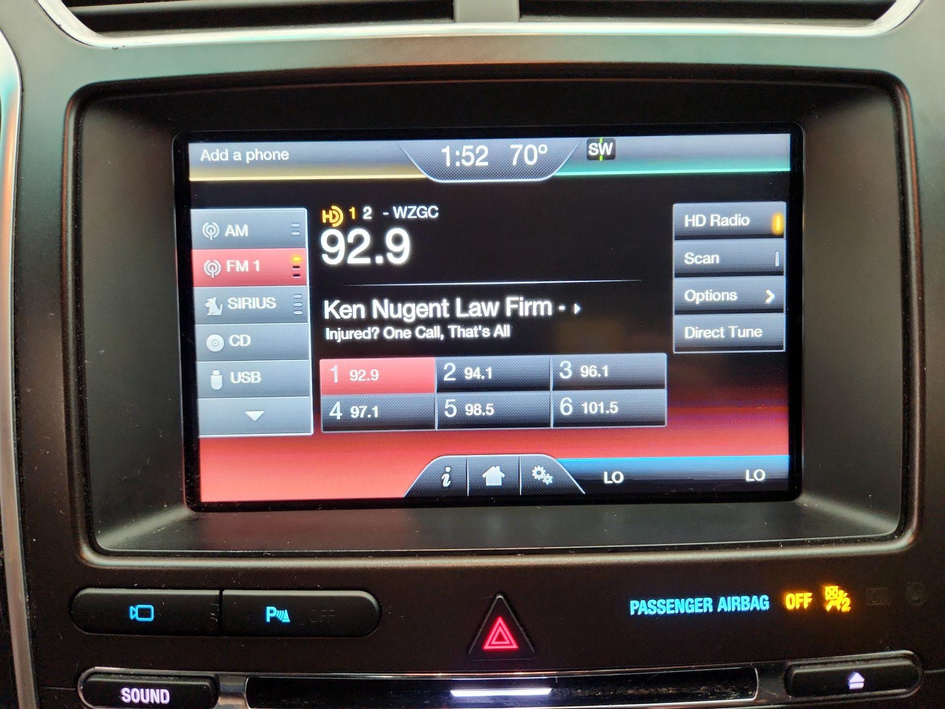 Thumbnail: 2016 Ford Explorer - 15