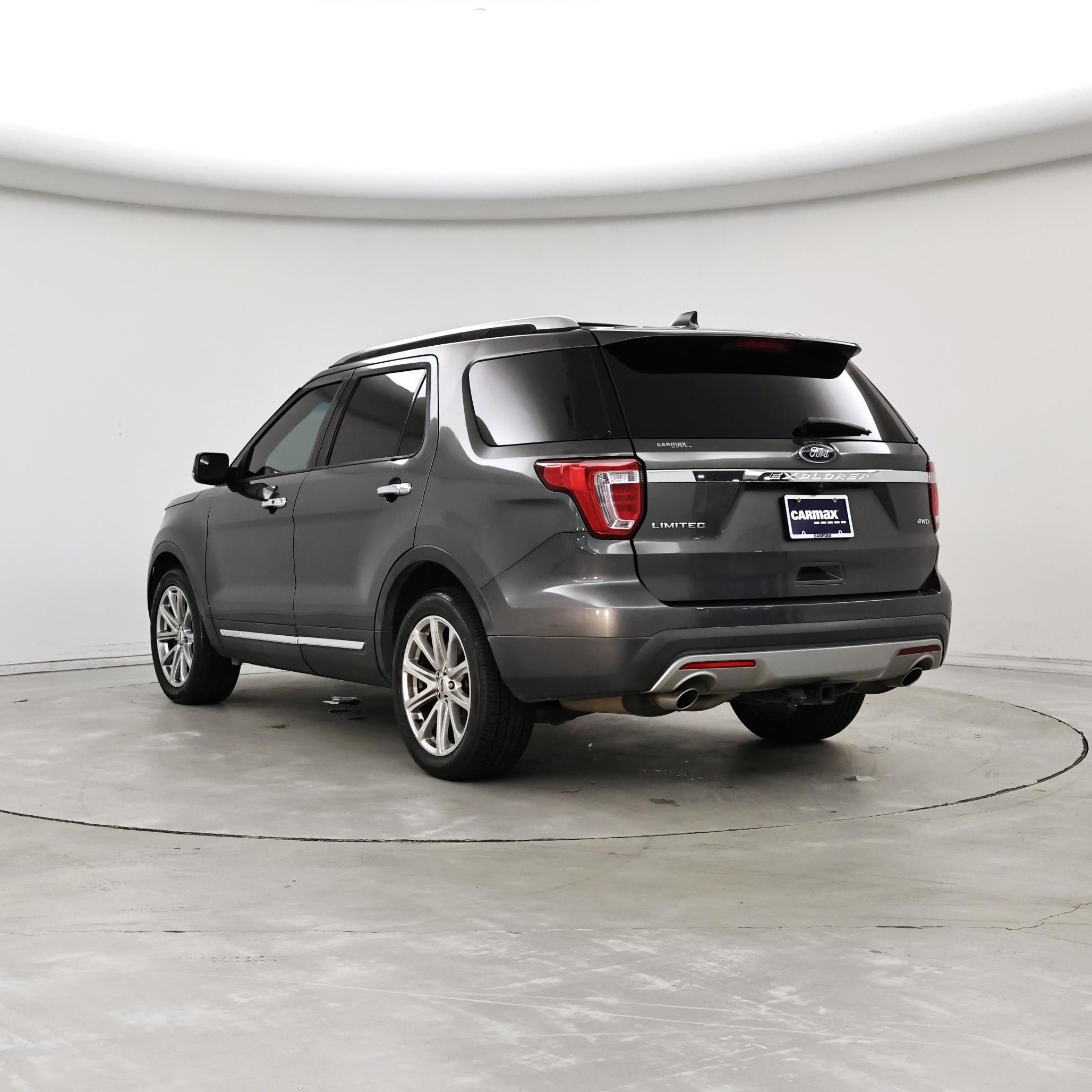 Thumbnail: 2016 Ford Explorer - 2
