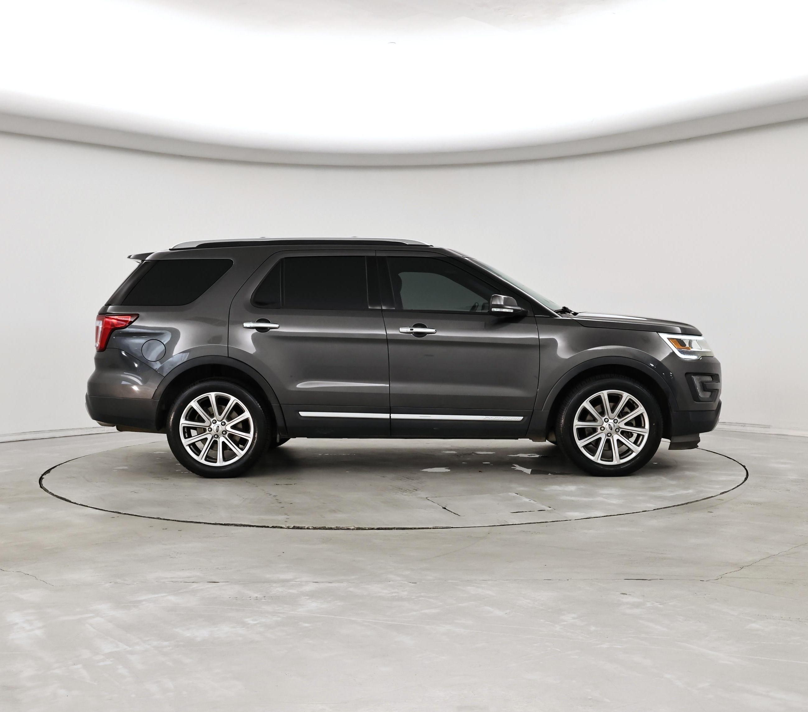 Thumbnail: 2016 Ford Explorer - 7