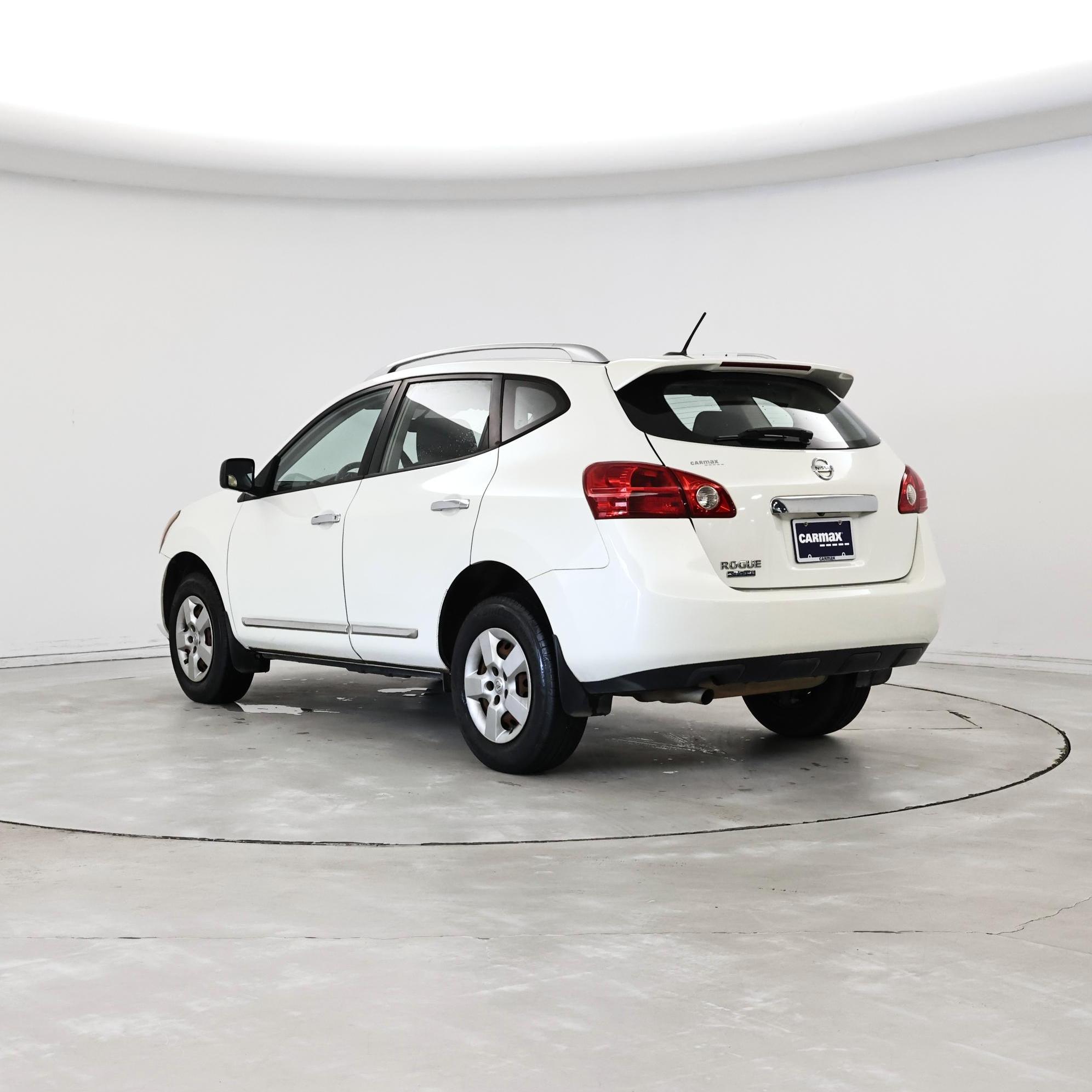 Thumbnail: 2015 Nissan Rogue - 2