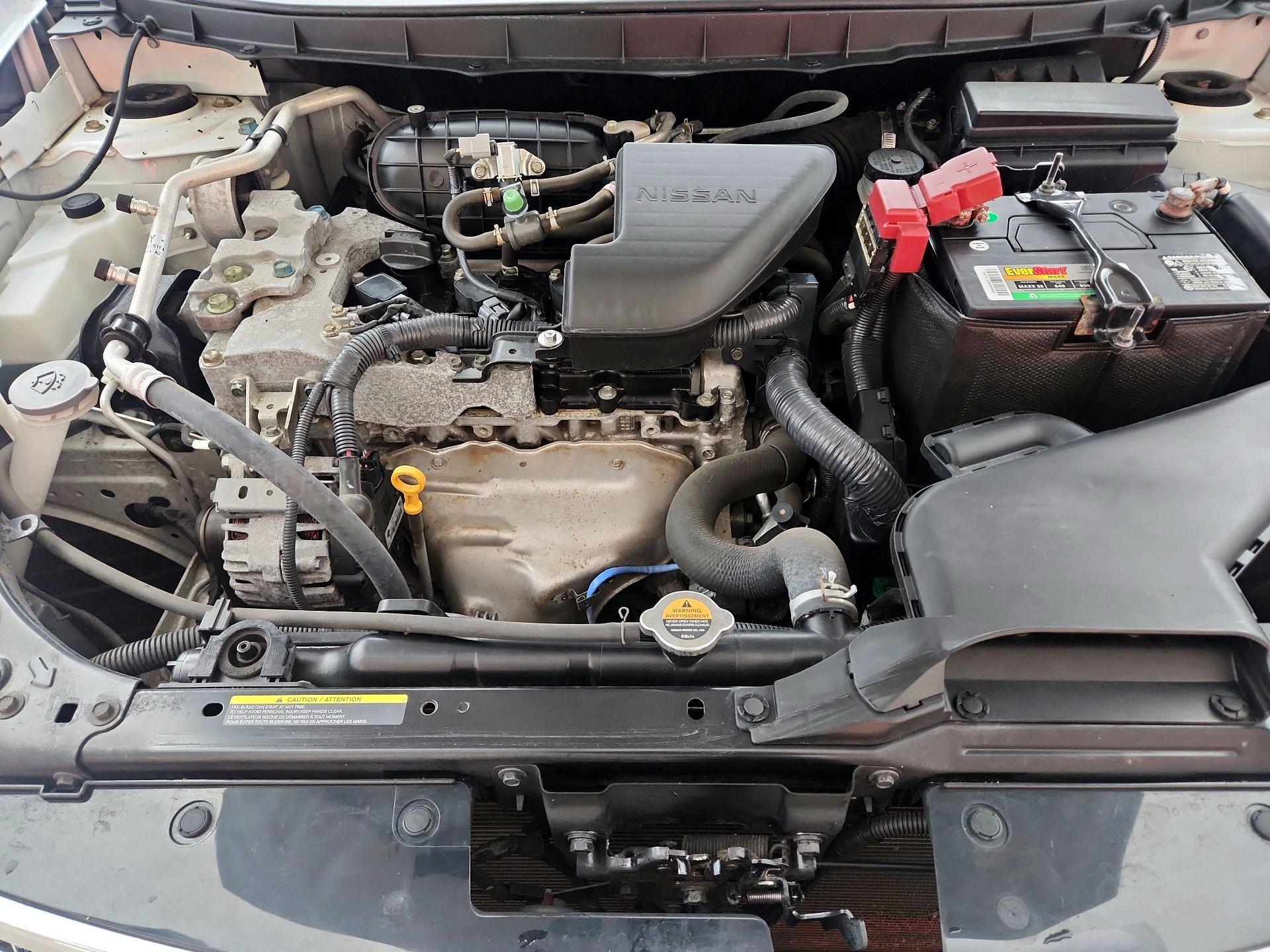 Thumbnail: 2015 Nissan Rogue - 20