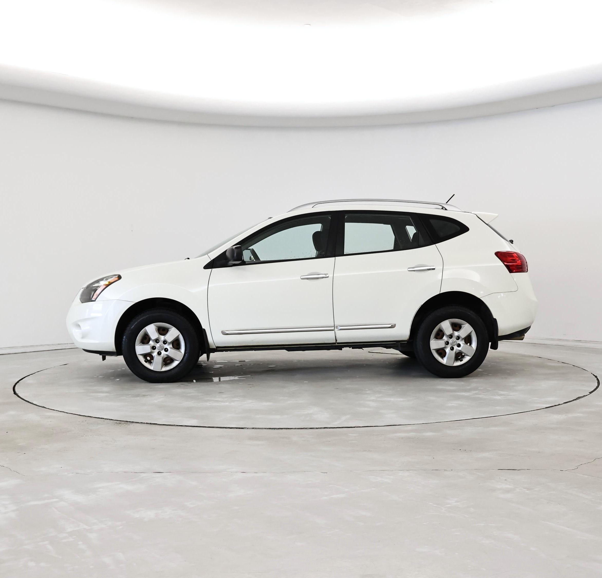 Thumbnail: 2015 Nissan Rogue - 3