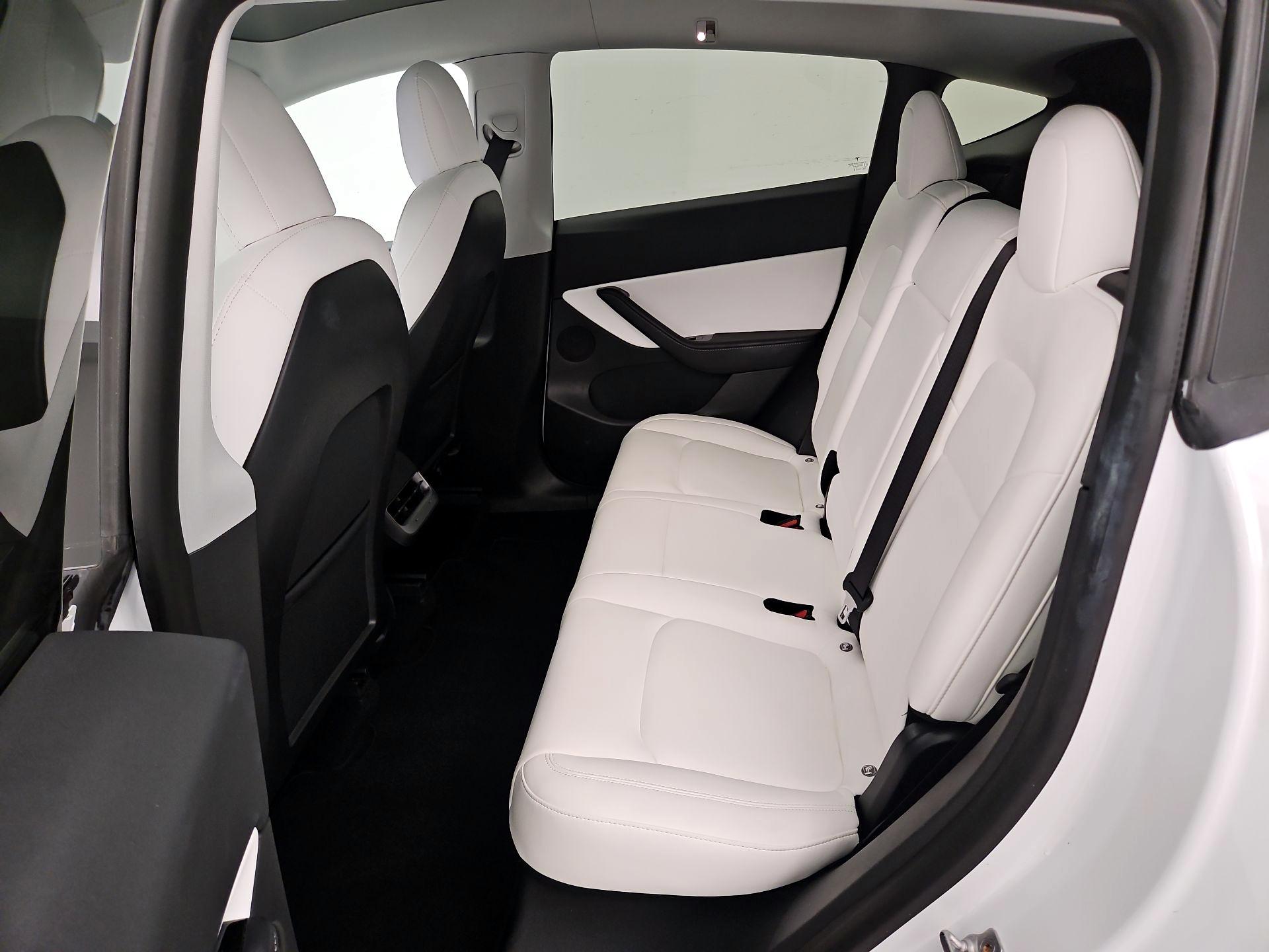 Thumbnail: 2021 Tesla Model Y - 19