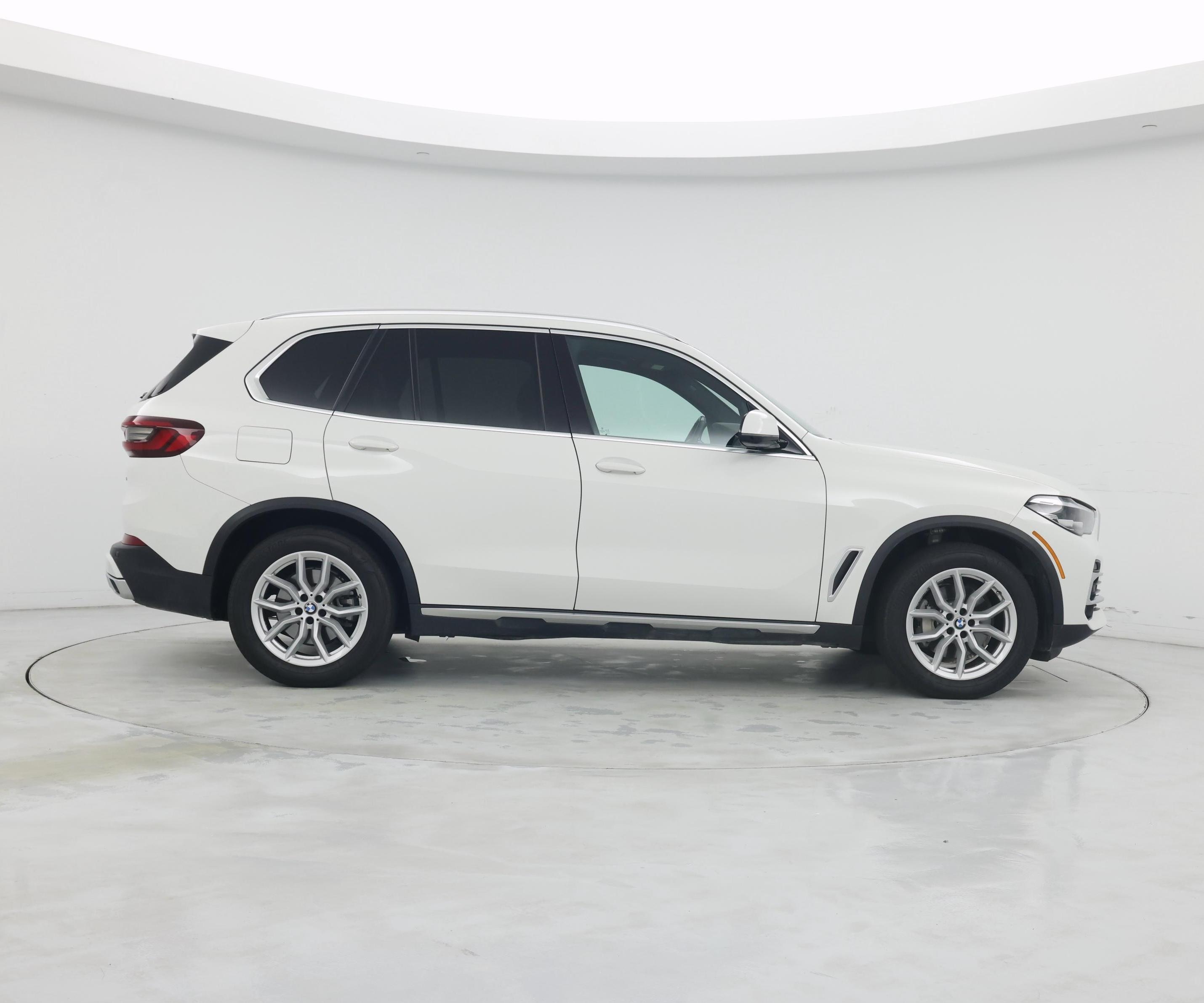 Thumbnail: 2022 BMW X5 - 7