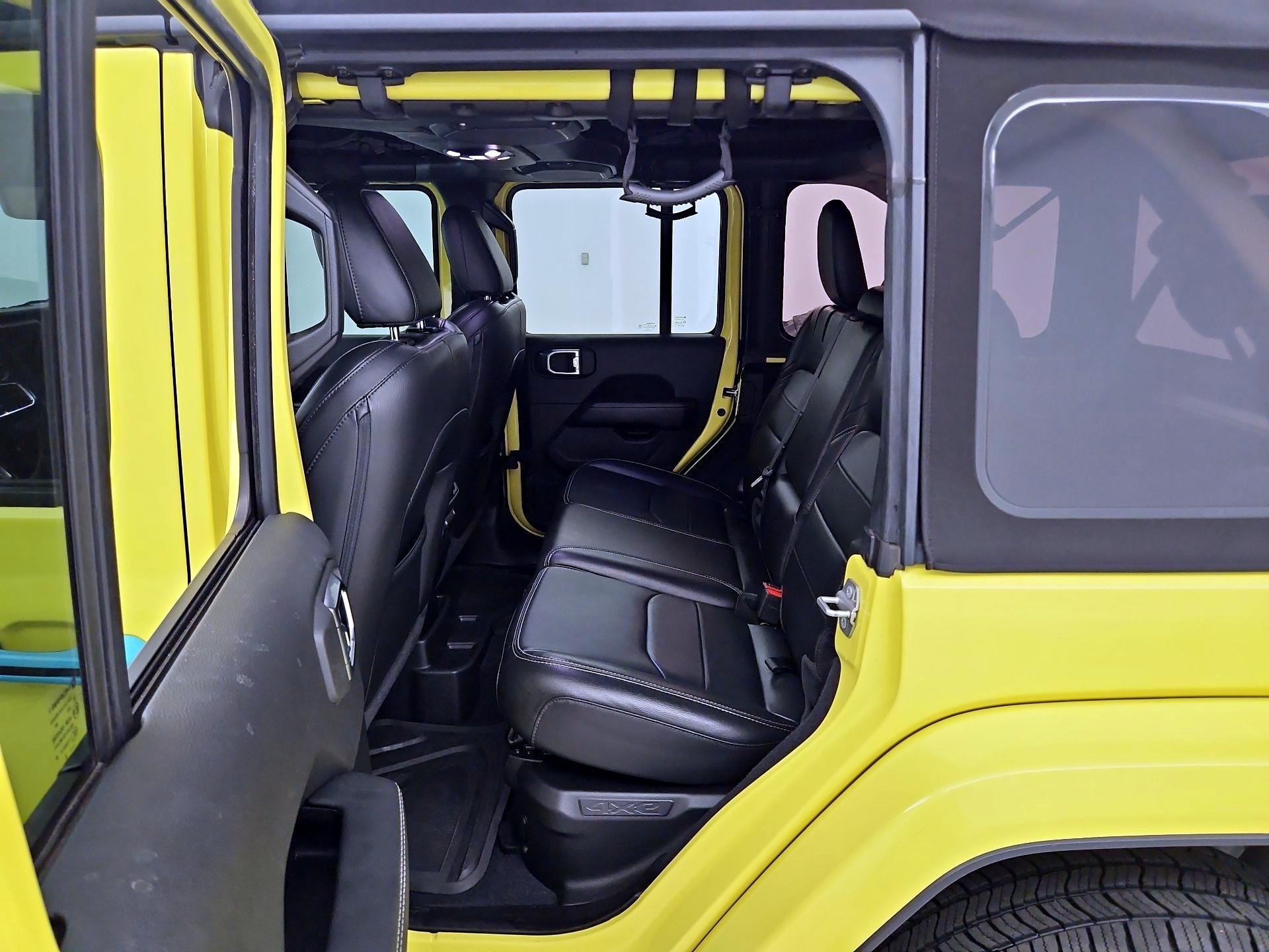 Thumbnail: 2022 Jeep Wrangler - 20