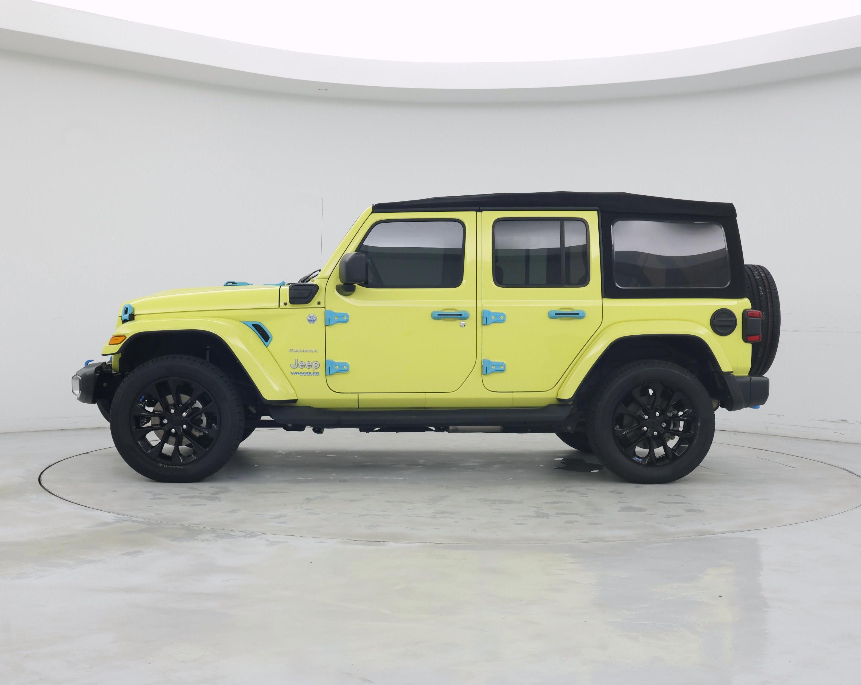 Thumbnail: 2022 Jeep Wrangler - 3