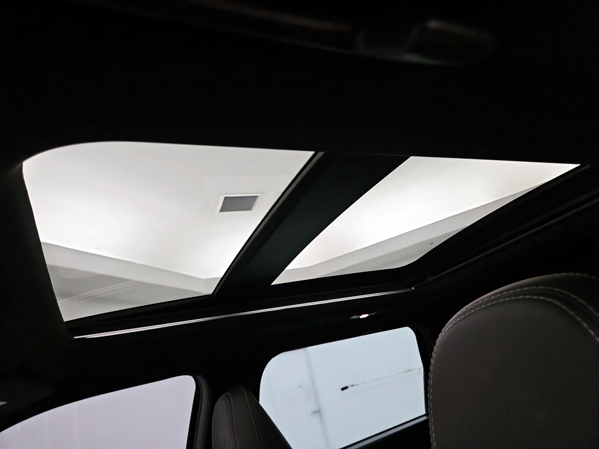 Thumbnail: 2022 Mitsubishi Outlander - 19