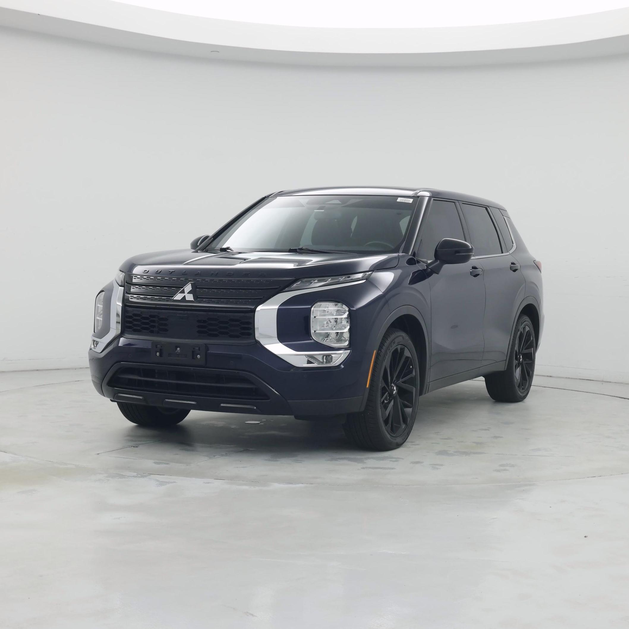 Thumbnail: 2022 Mitsubishi Outlander - 4
