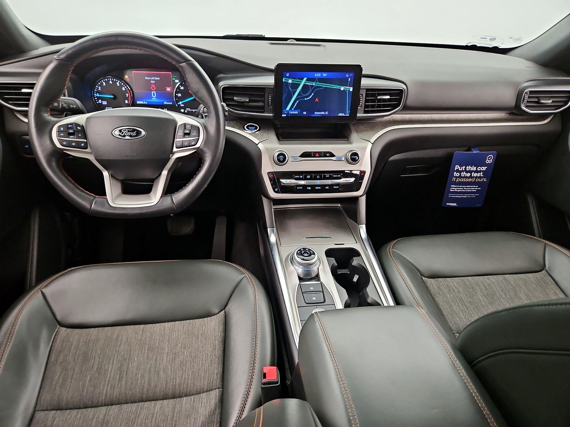 Thumbnail: 2022 Ford Explorer - 9