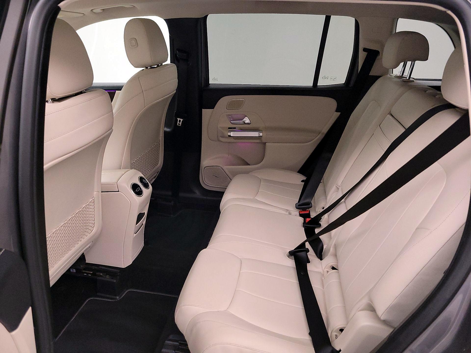 Thumbnail: 2020 Mercedes-Benz GLB - 18