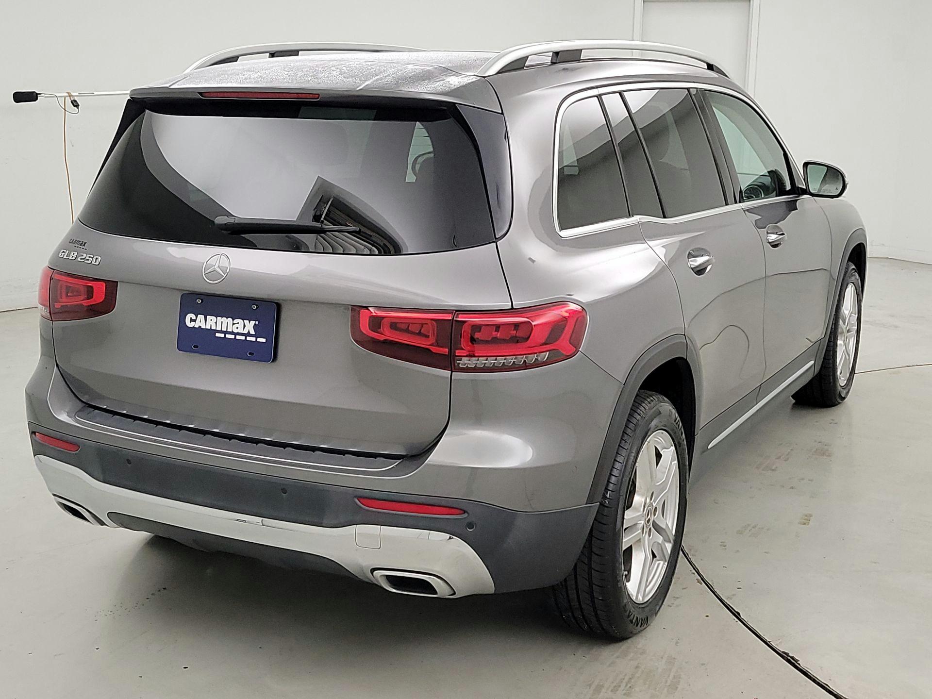 Thumbnail: 2020 Mercedes-Benz GLB - 5