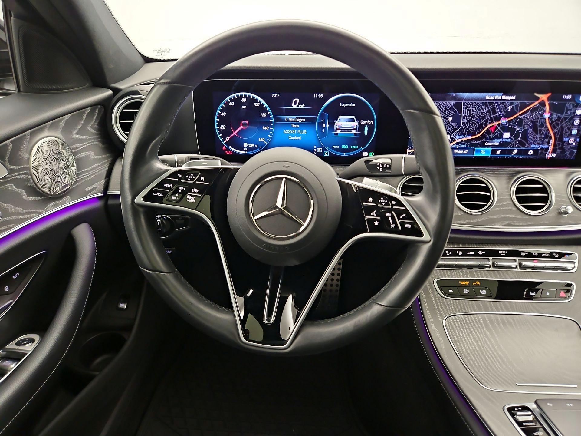 Thumbnail: 2023 Mercedes-Benz E-Class - 10