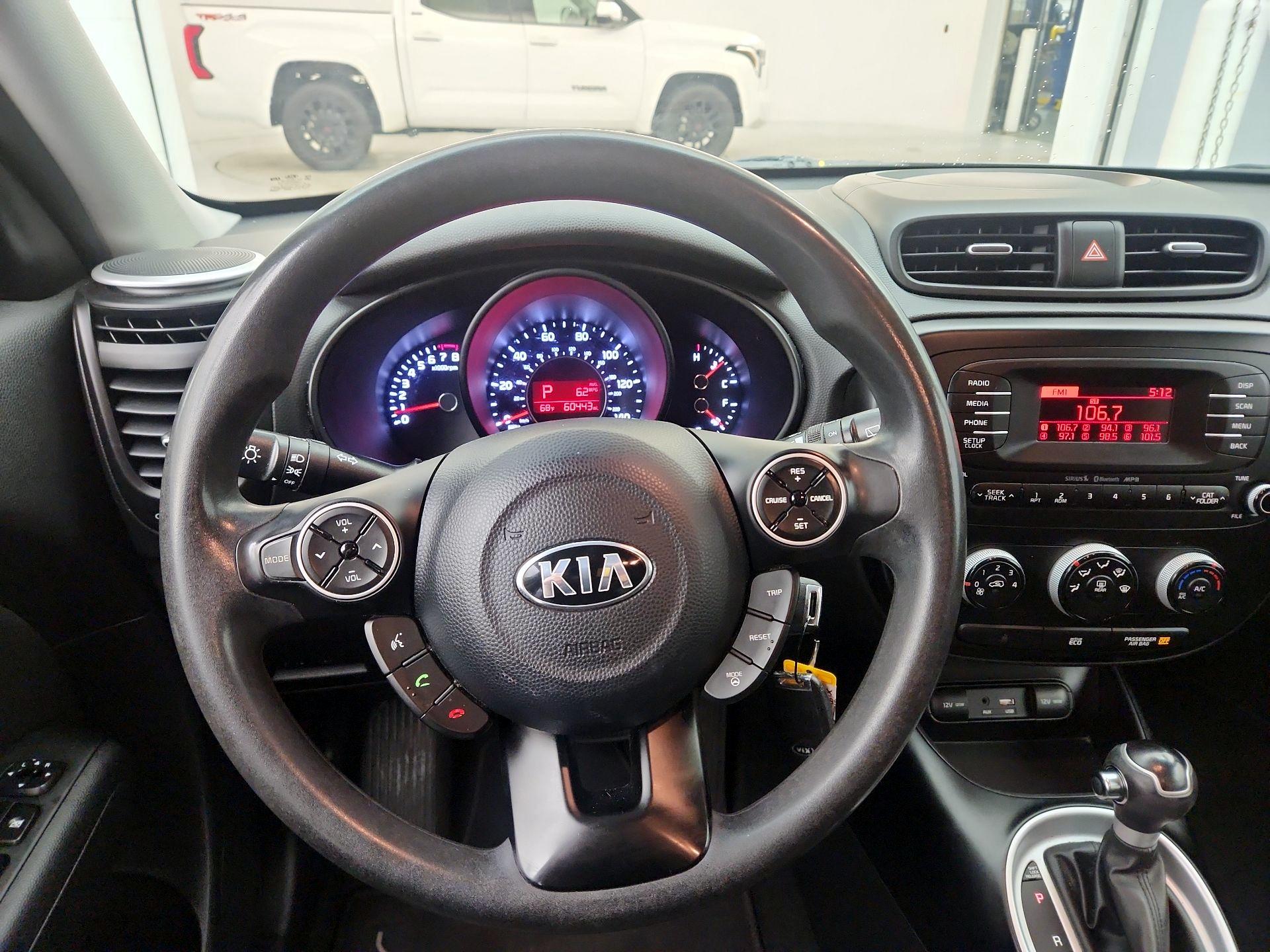Thumbnail: 2016 Kia Soul - 10