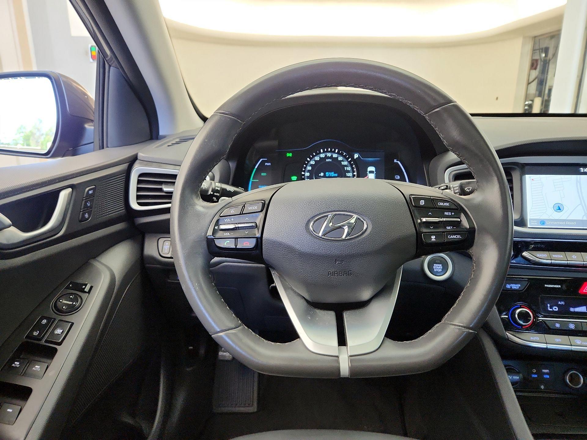 Thumbnail: 2019 Hyundai Ioniq - 10