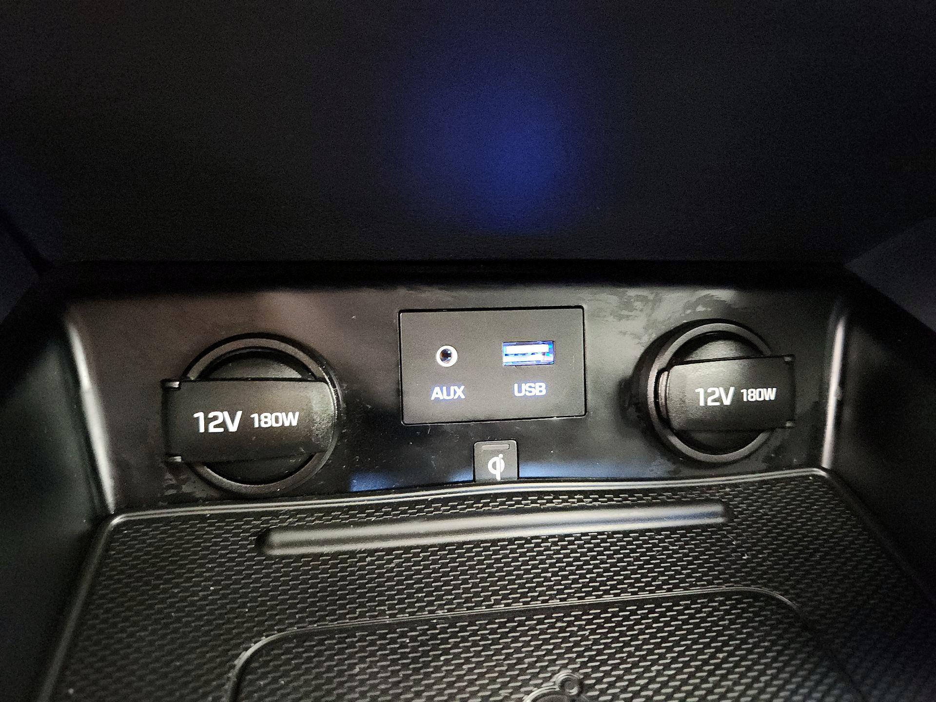 Thumbnail: 2019 Hyundai Ioniq - 19
