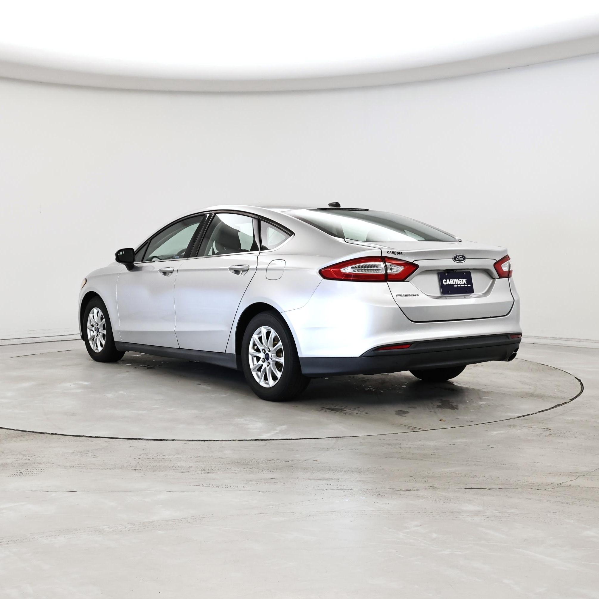 Thumbnail: 2015 Ford Fusion - 2