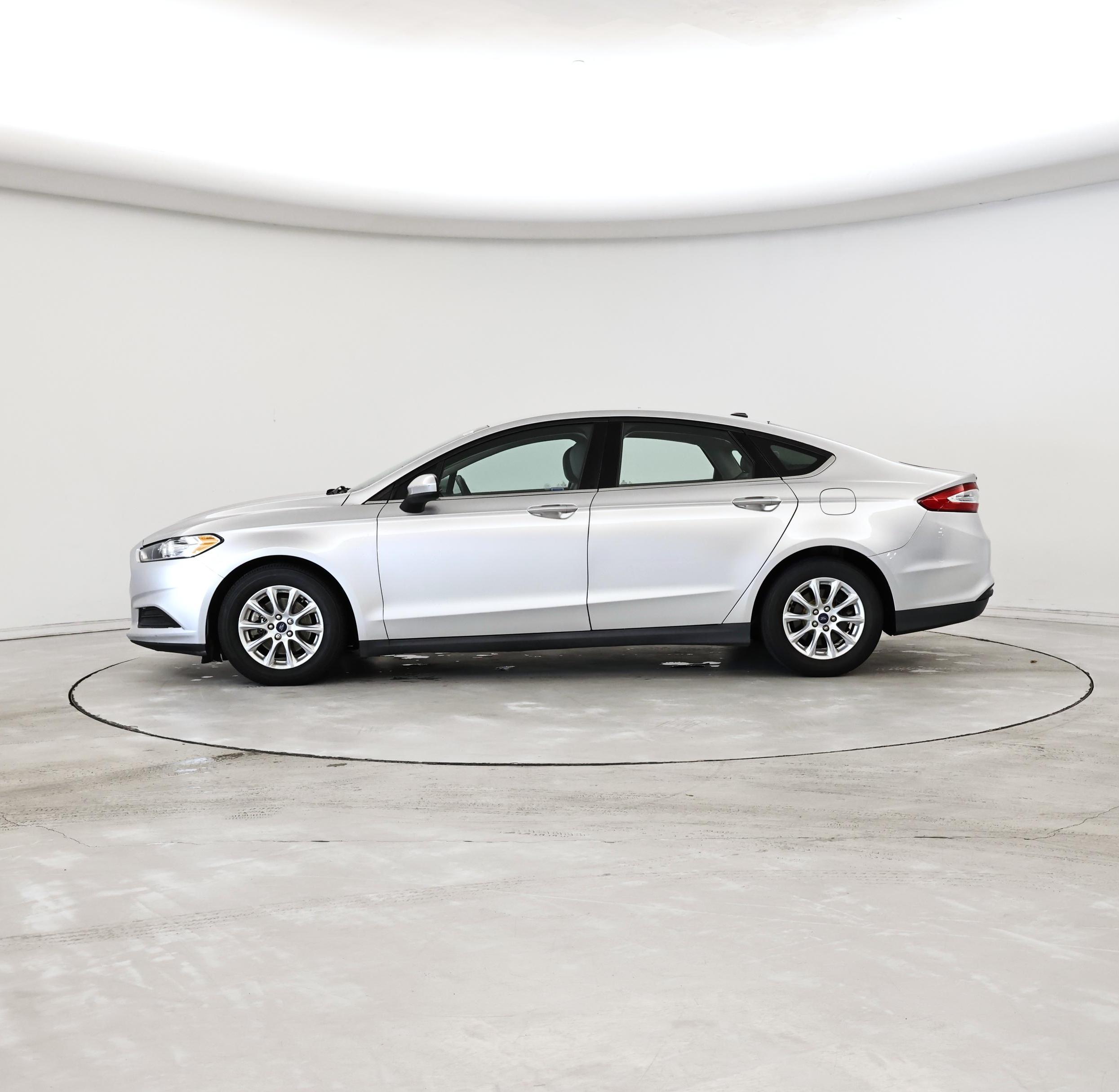 Thumbnail: 2015 Ford Fusion - 3