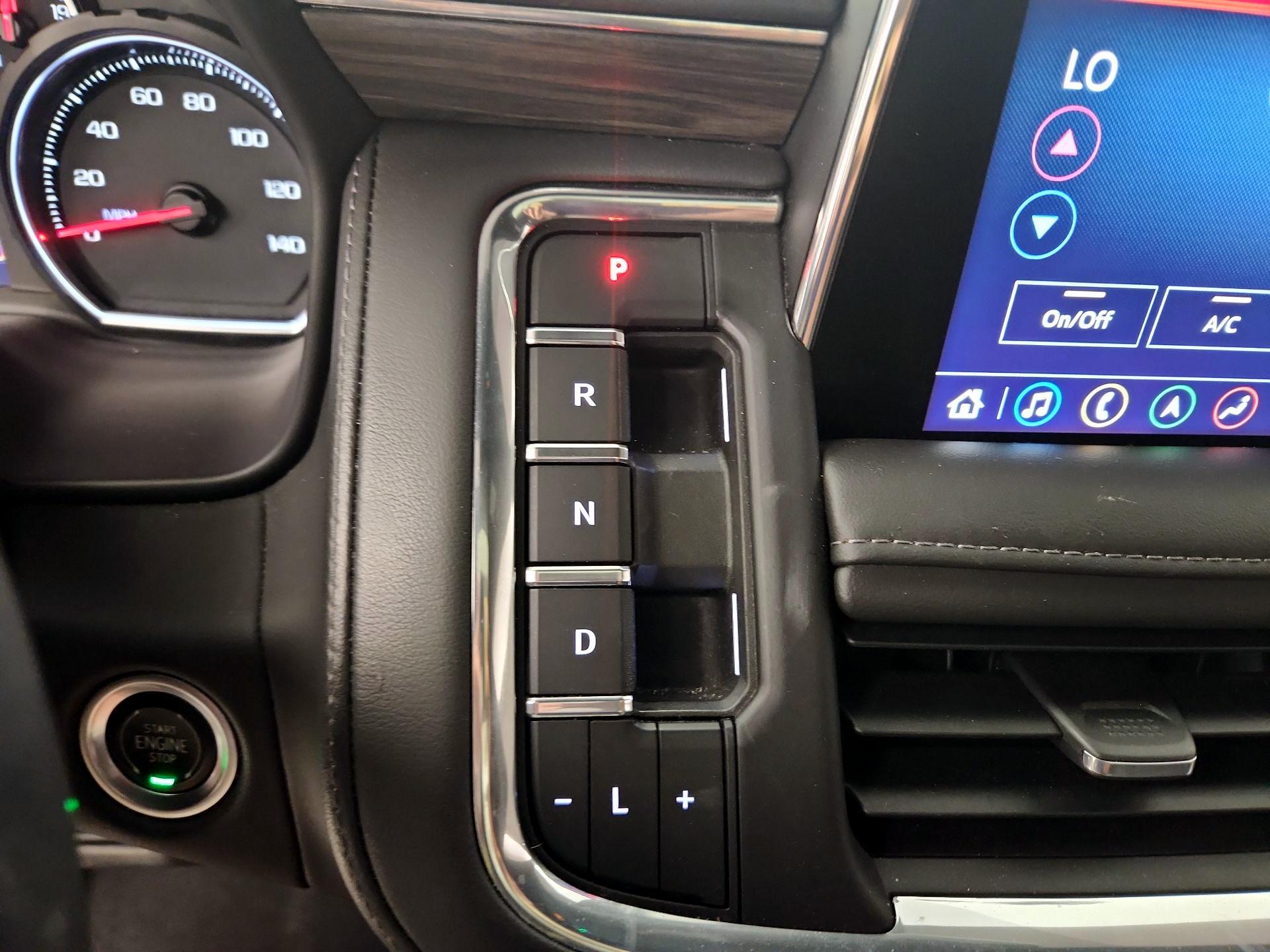 Thumbnail: 2021 Chevrolet Tahoe - 17
