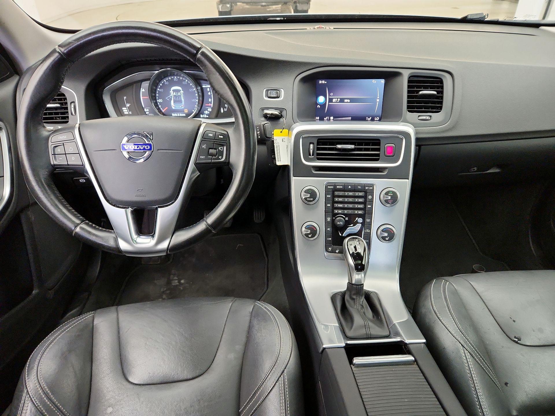 Thumbnail: 2018 Volvo S60 - 9