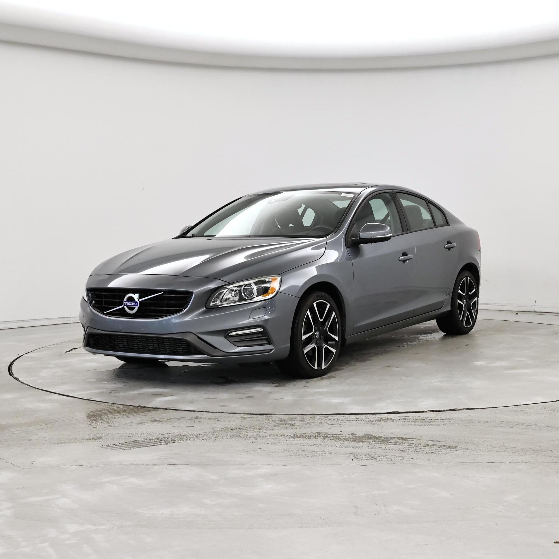 Thumbnail: 2018 Volvo S60 - 4
