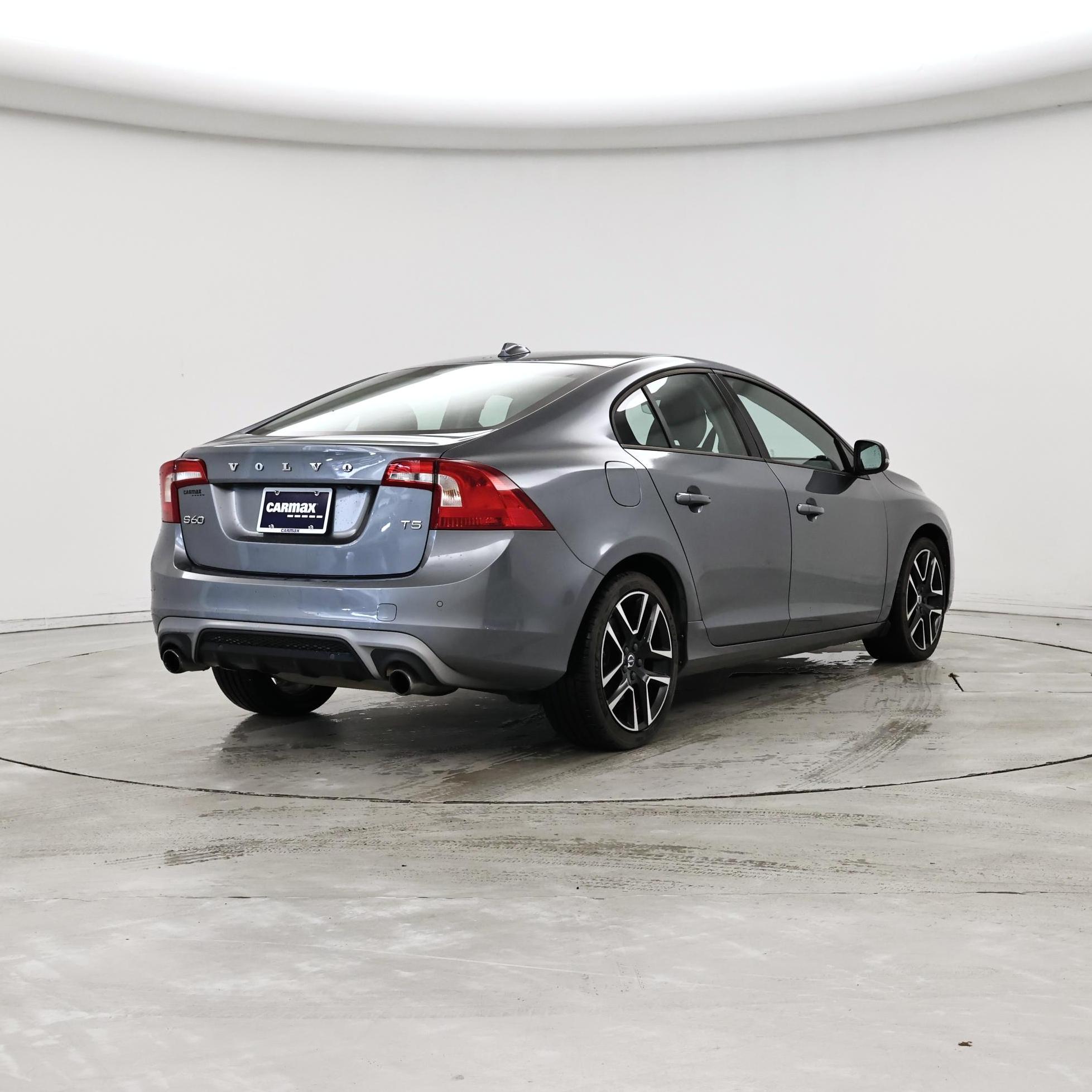 Thumbnail: 2018 Volvo S60 - 8