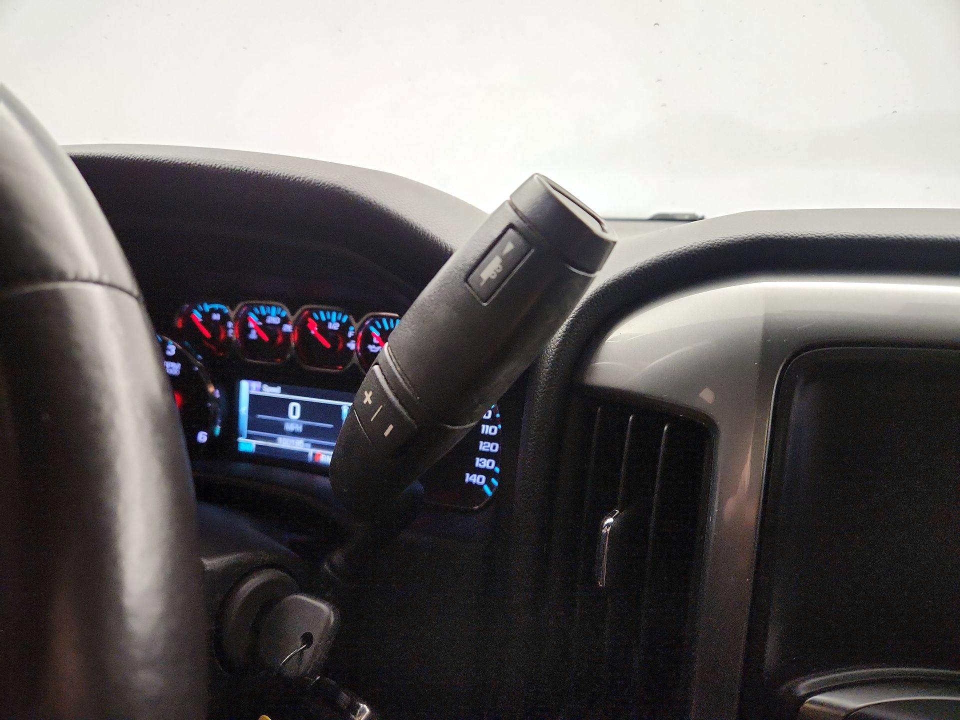 Thumbnail: 2015 Chevrolet Silverado 1500 - 16