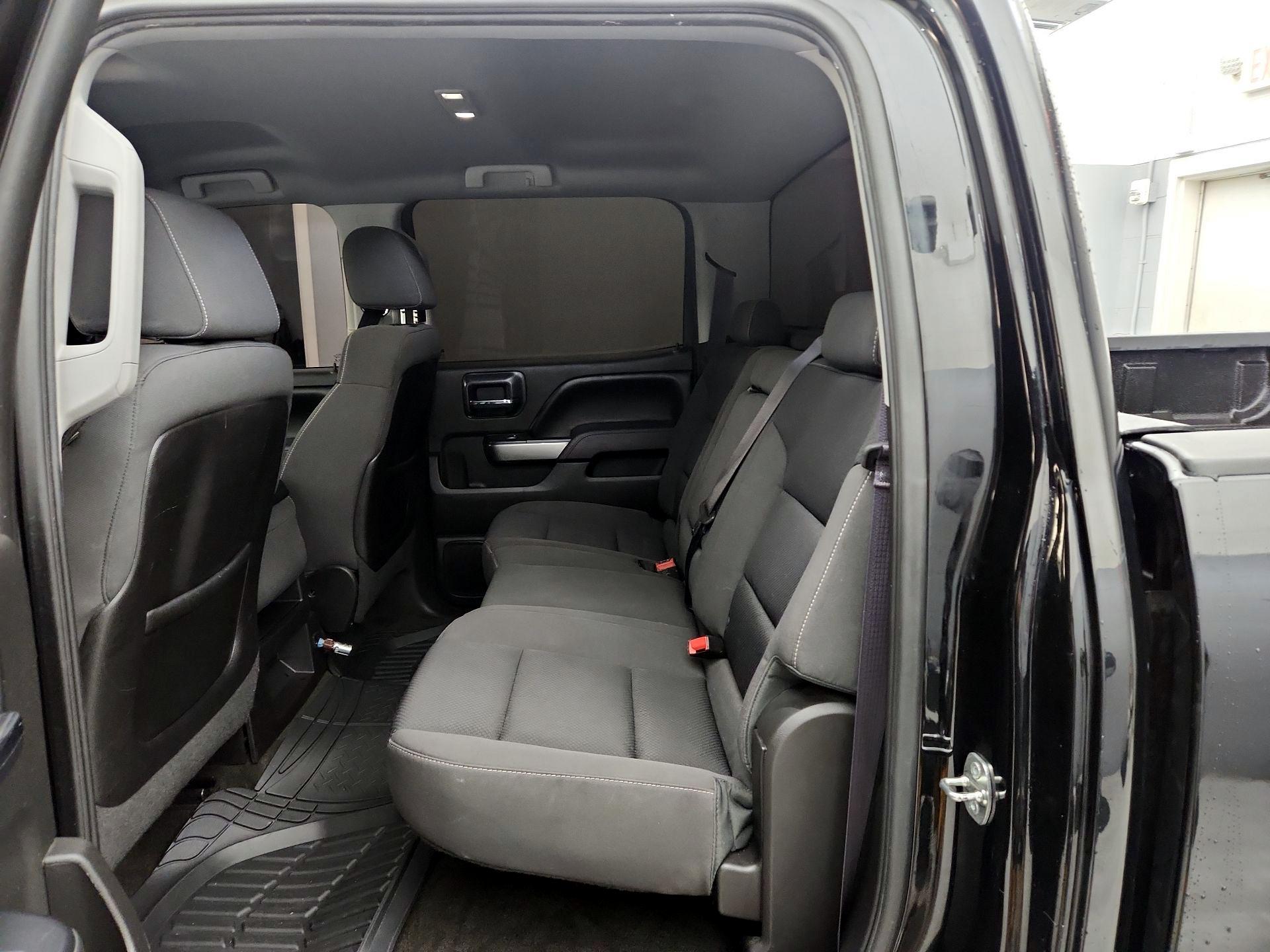 Thumbnail: 2015 Chevrolet Silverado 1500 - 17
