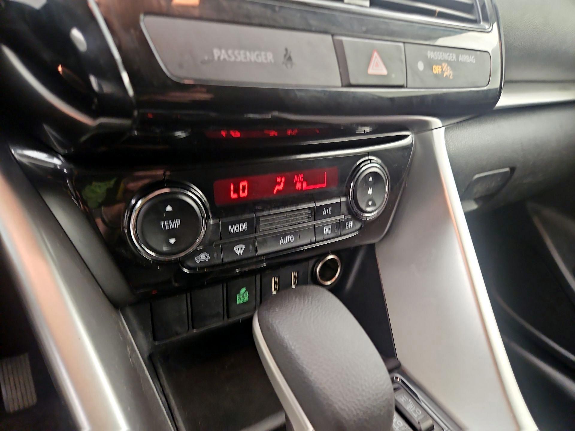 Thumbnail: 2023 Mitsubishi Eclipse Cross - 16