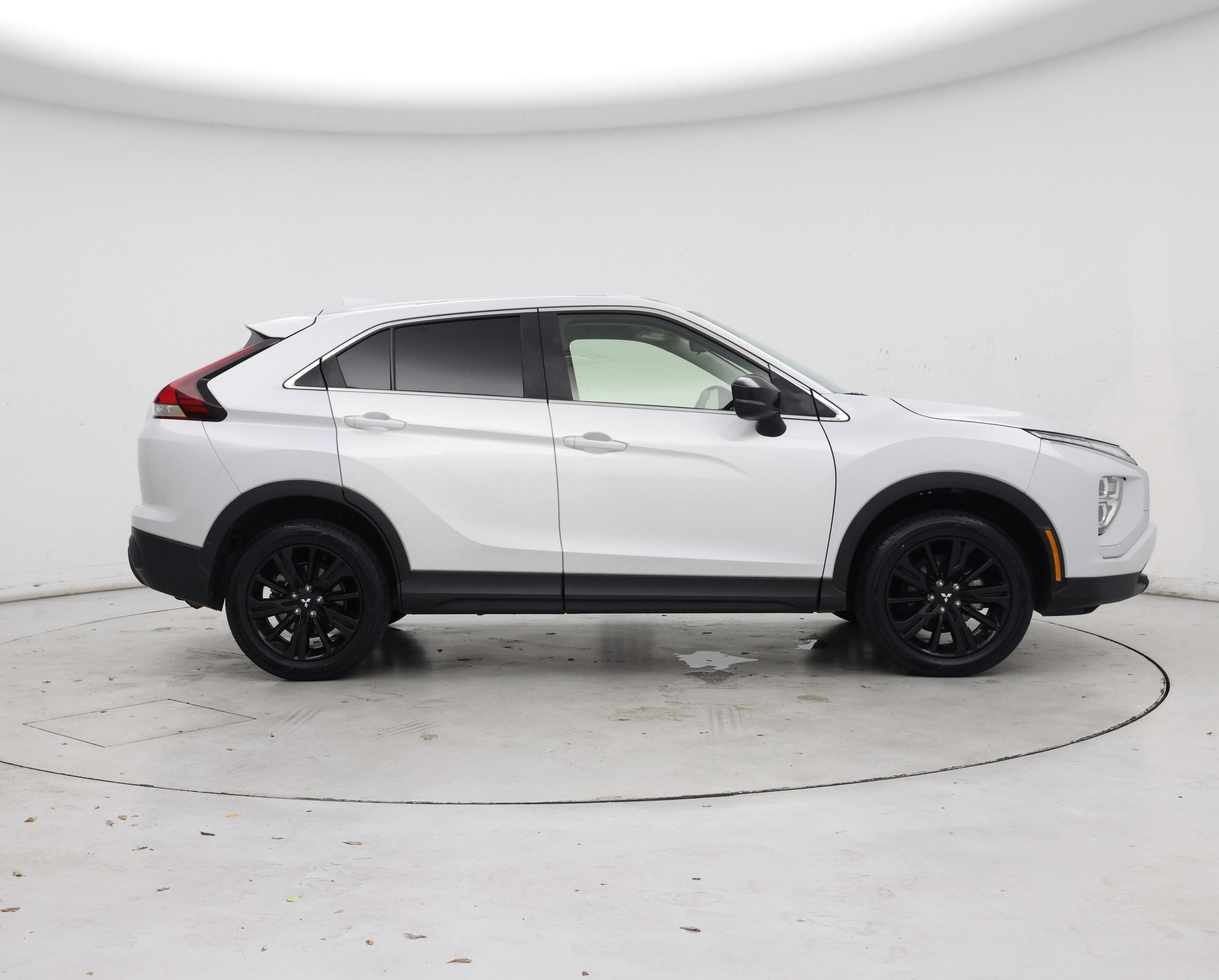 Thumbnail: 2023 Mitsubishi Eclipse Cross - 7