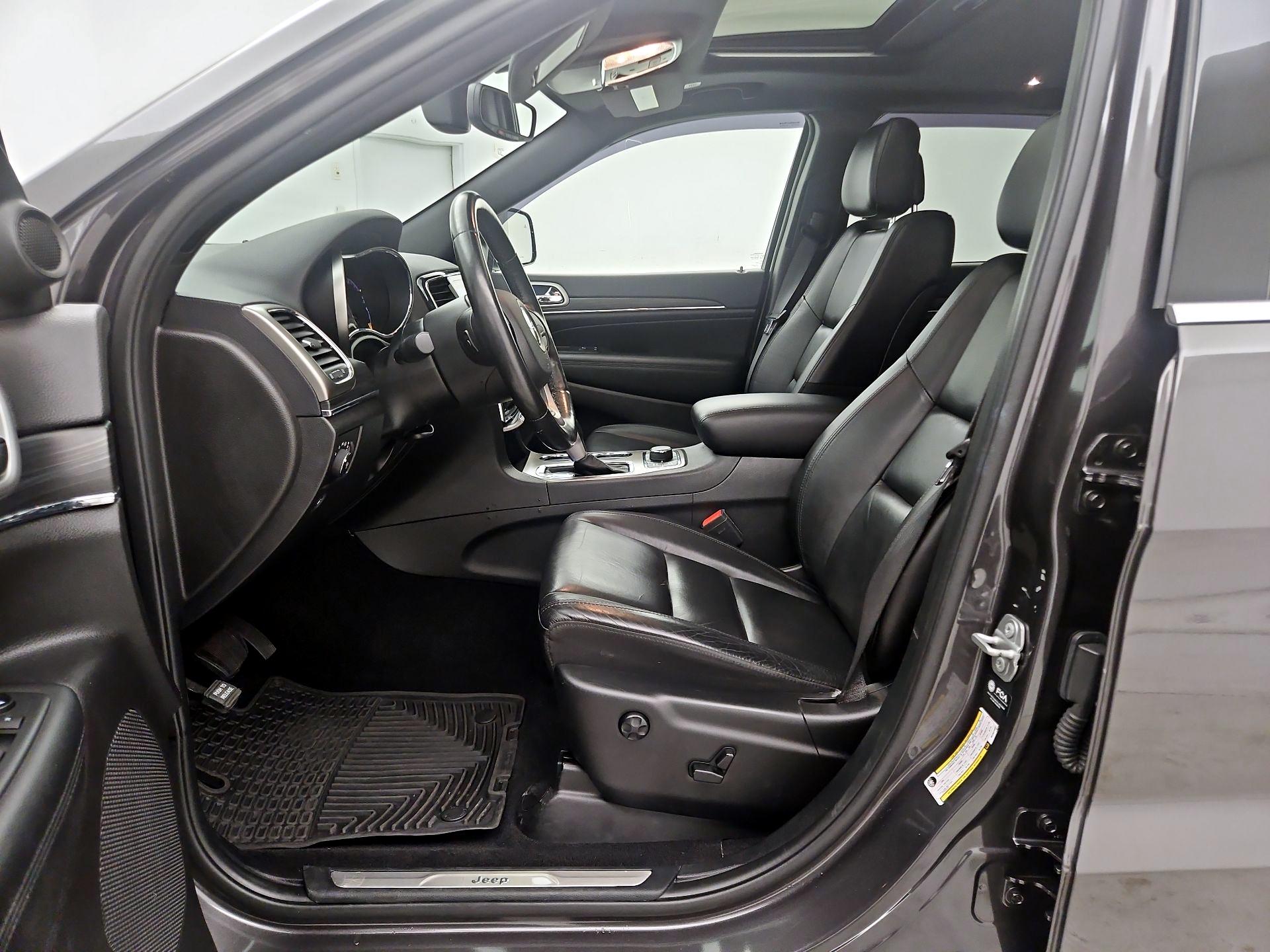 Thumbnail: 2021 Jeep Grand Cherokee - 11