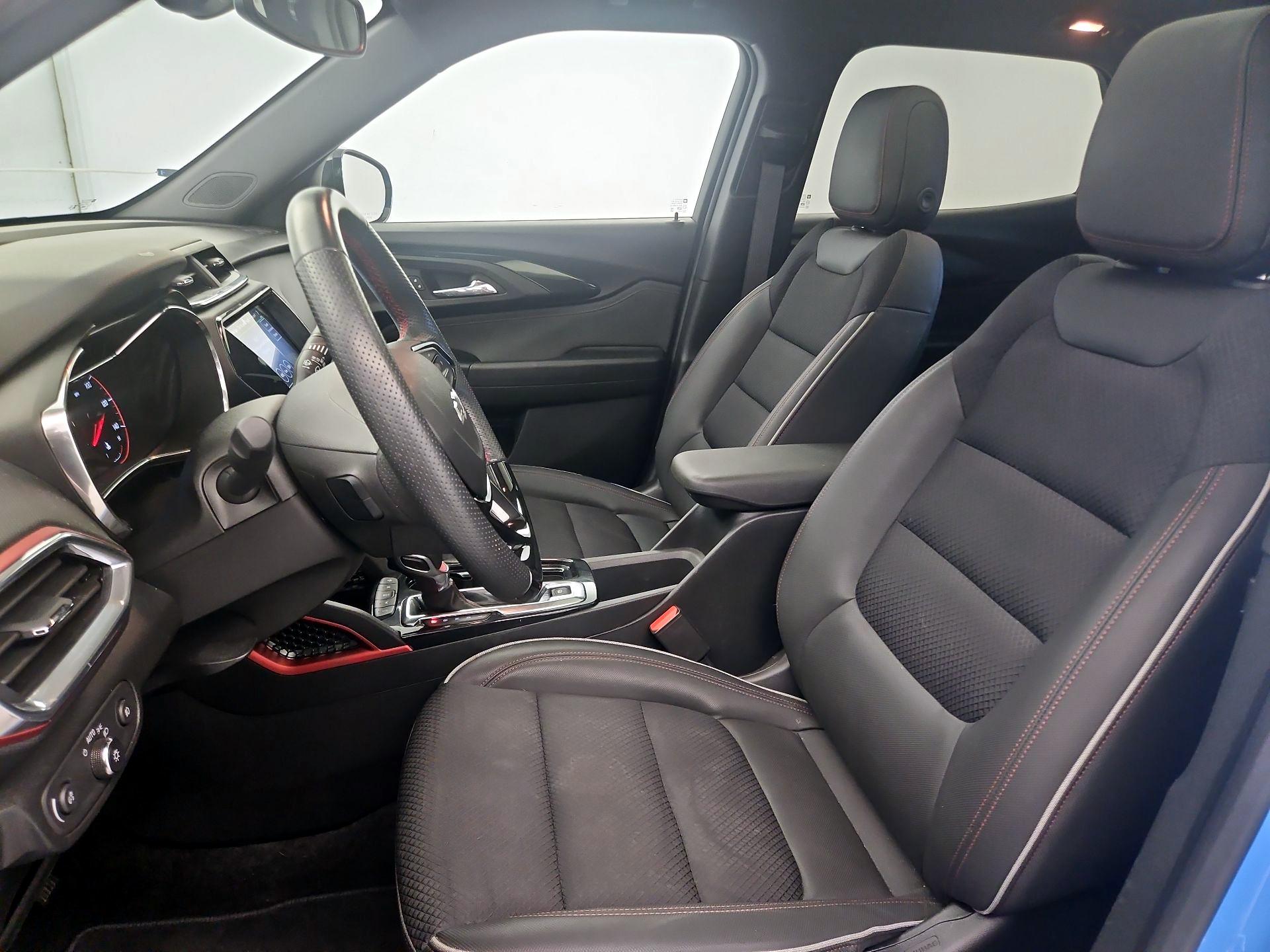 Thumbnail: 2023 Chevrolet TrailBlazer - 11
