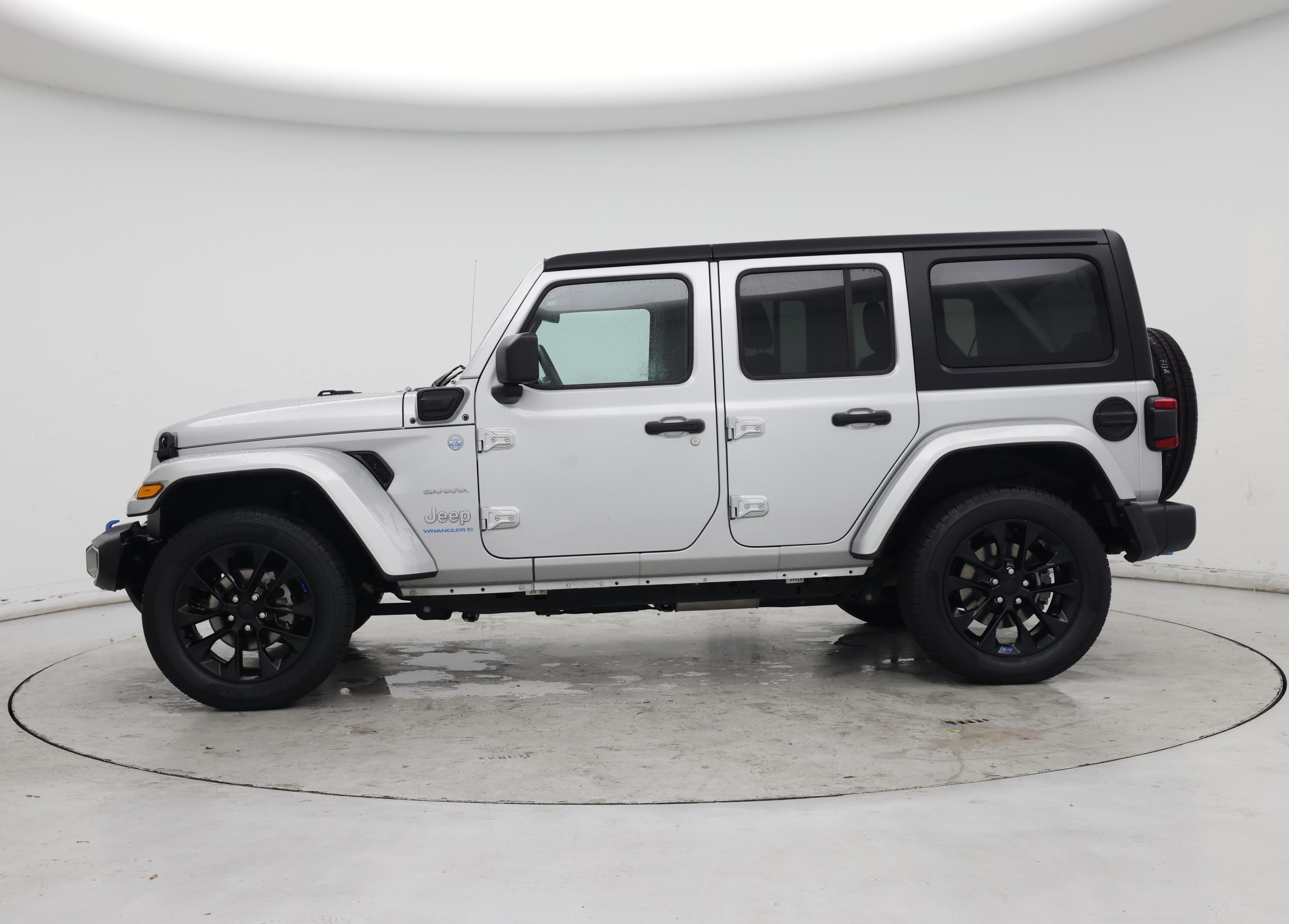 Thumbnail: 2023 Jeep Wrangler - 3