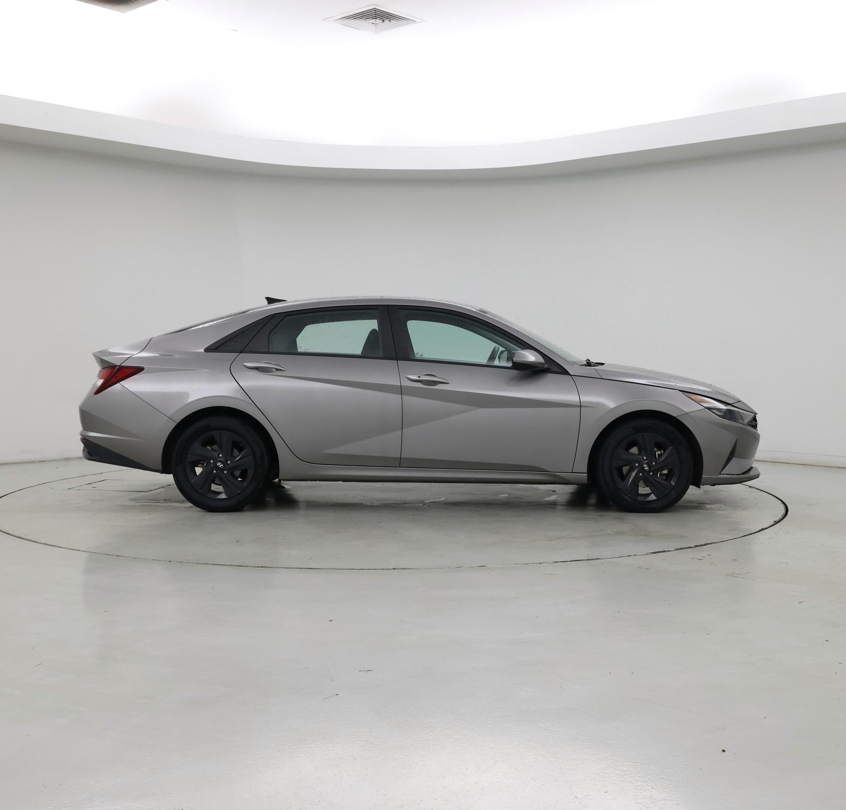 Thumbnail: 2023 Hyundai Elantra - 7