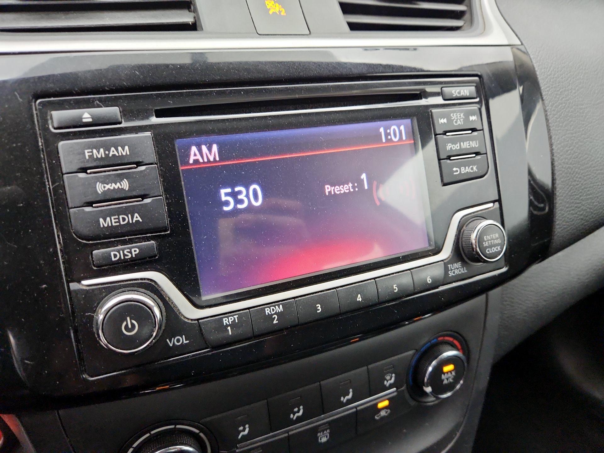 Thumbnail: 2017 Nissan Sentra - 15