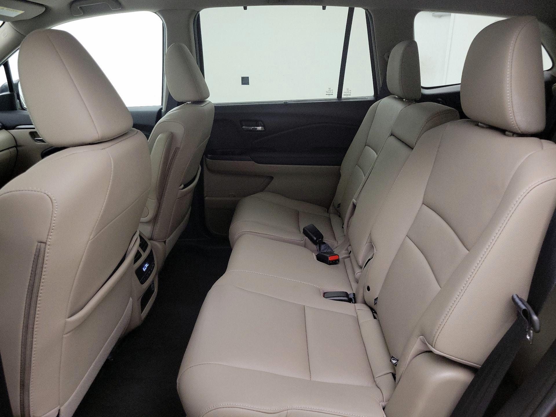 Thumbnail: 2021 Honda Pilot - 20