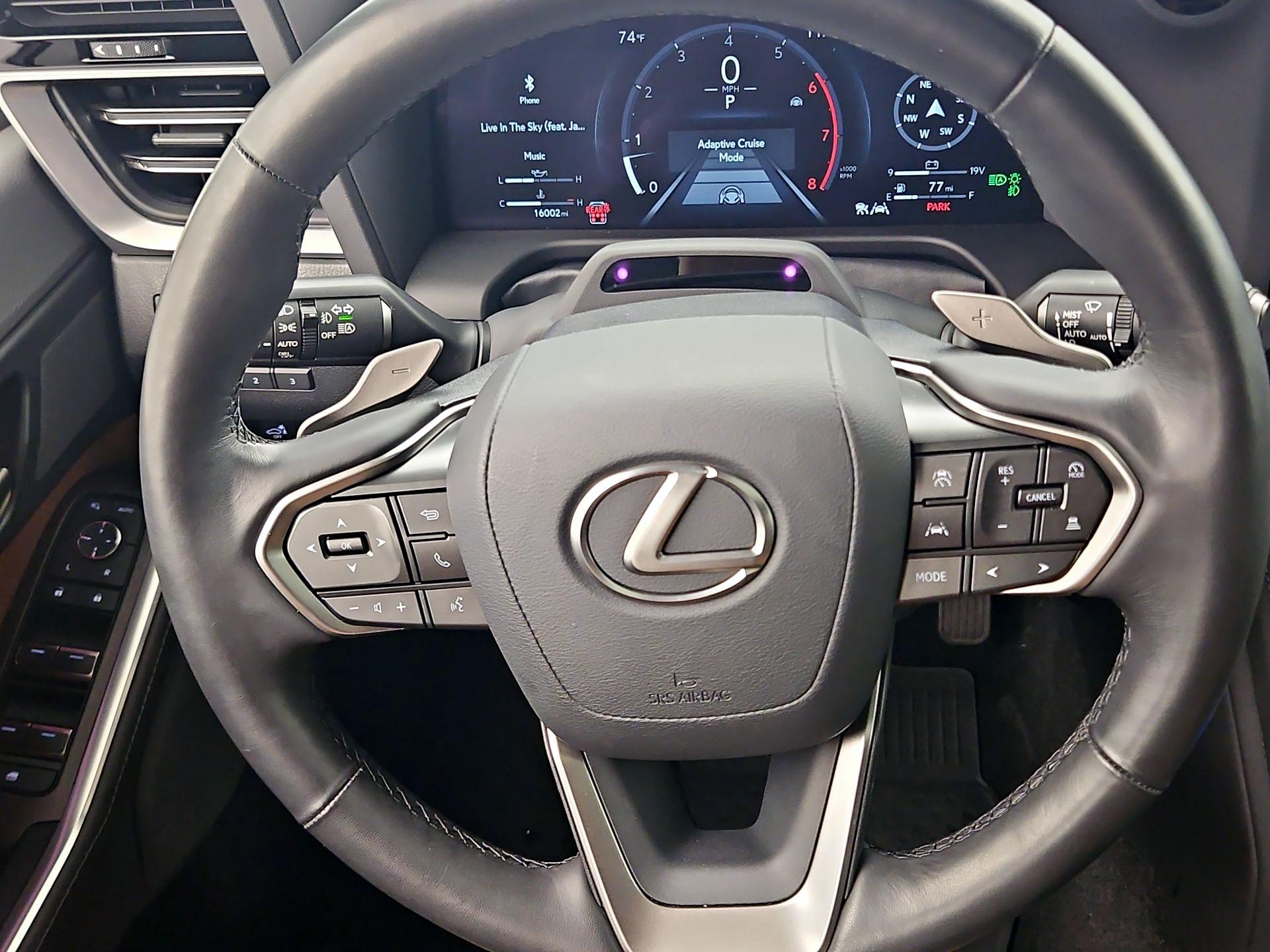 Thumbnail: 2024 Lexus GX - 10